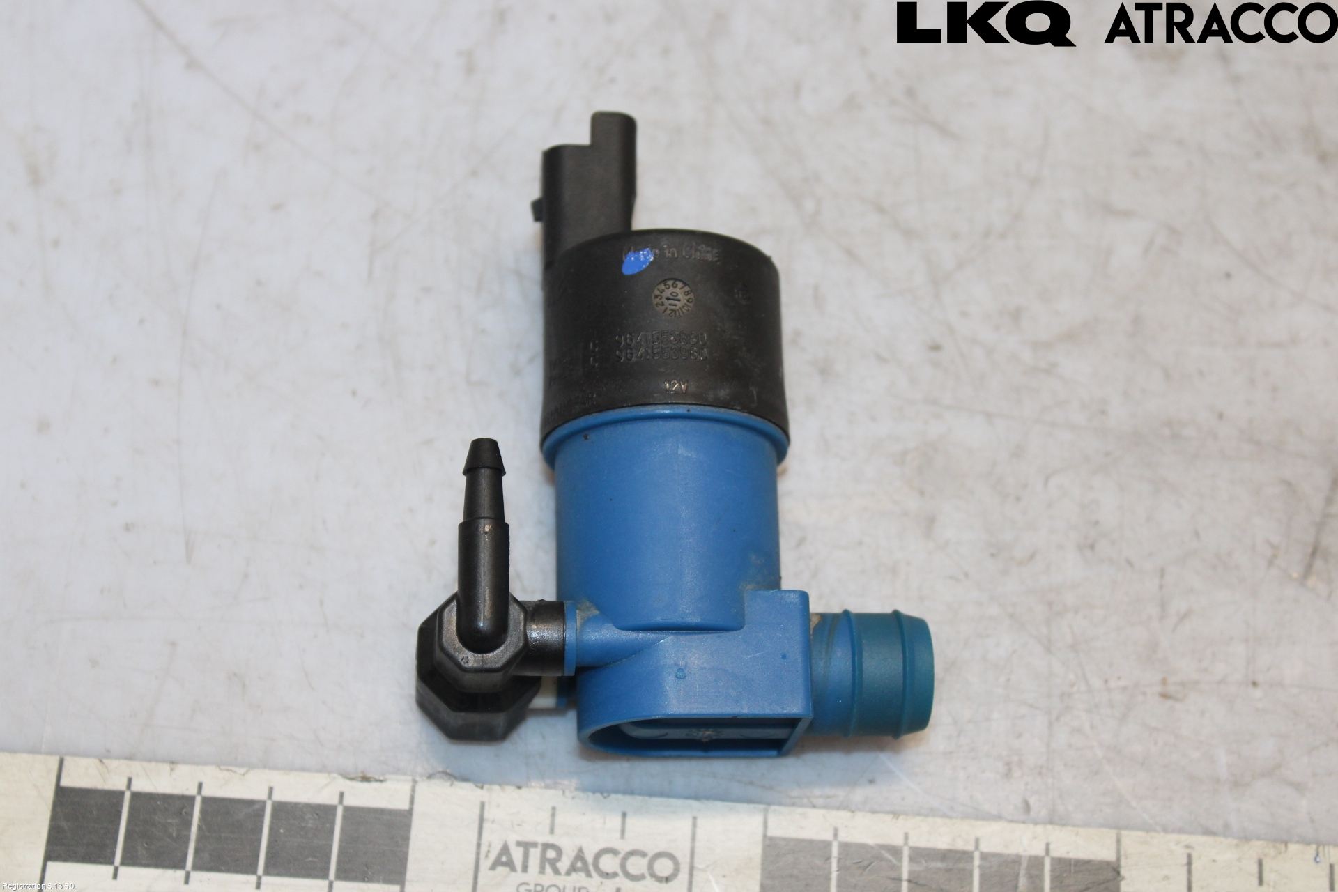 Renault CLIO III  09-12 Spolarpump Vindruta