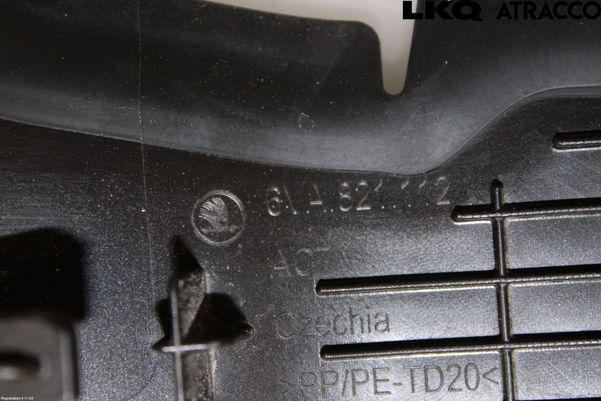 Skoda FABIA 22- Skärm Inner