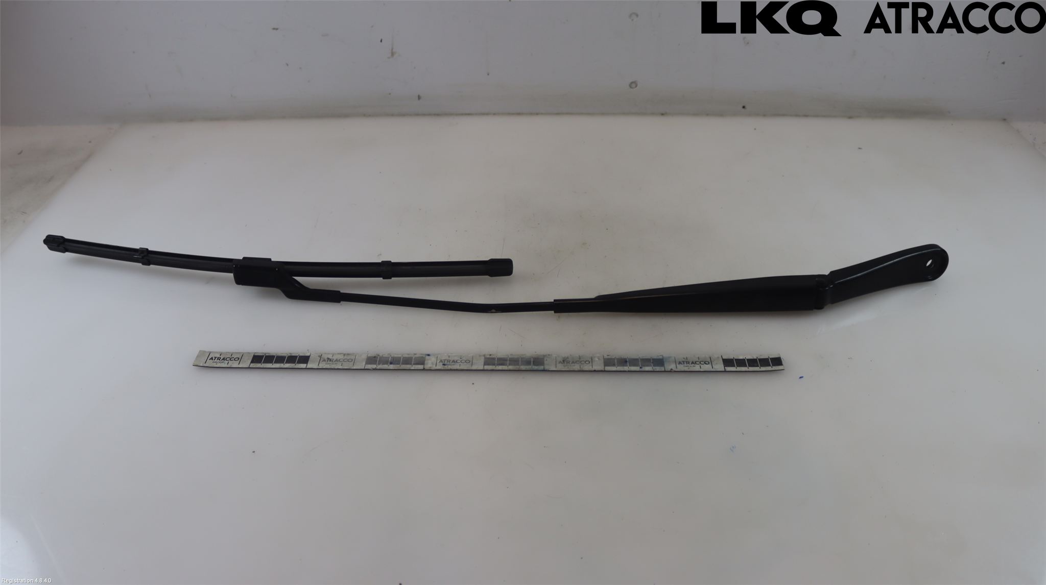 Jaguar F-PACE Torkararm Armar Vindruta