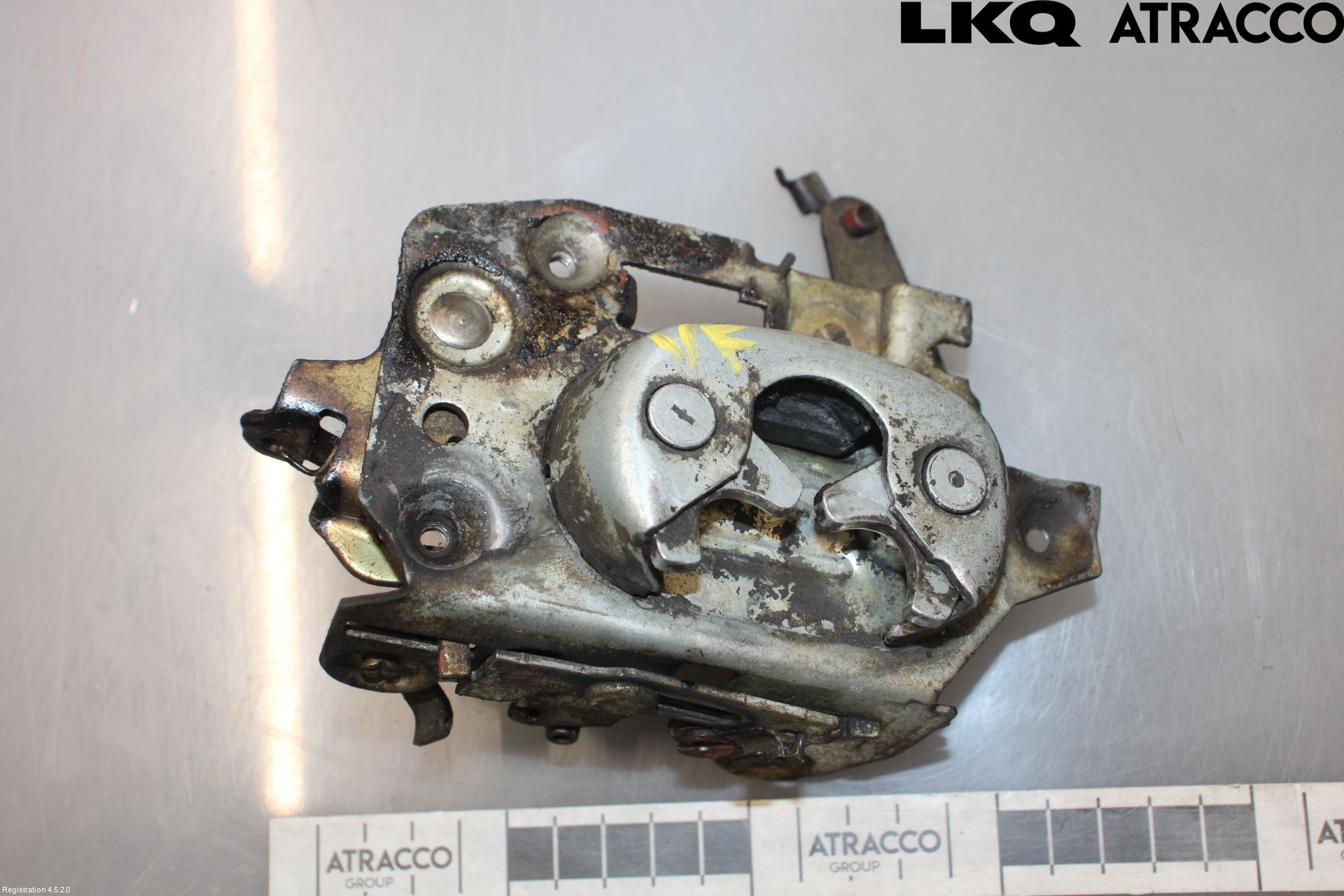 Ford MUSTANG    64-73 Låskista-Dörrlås