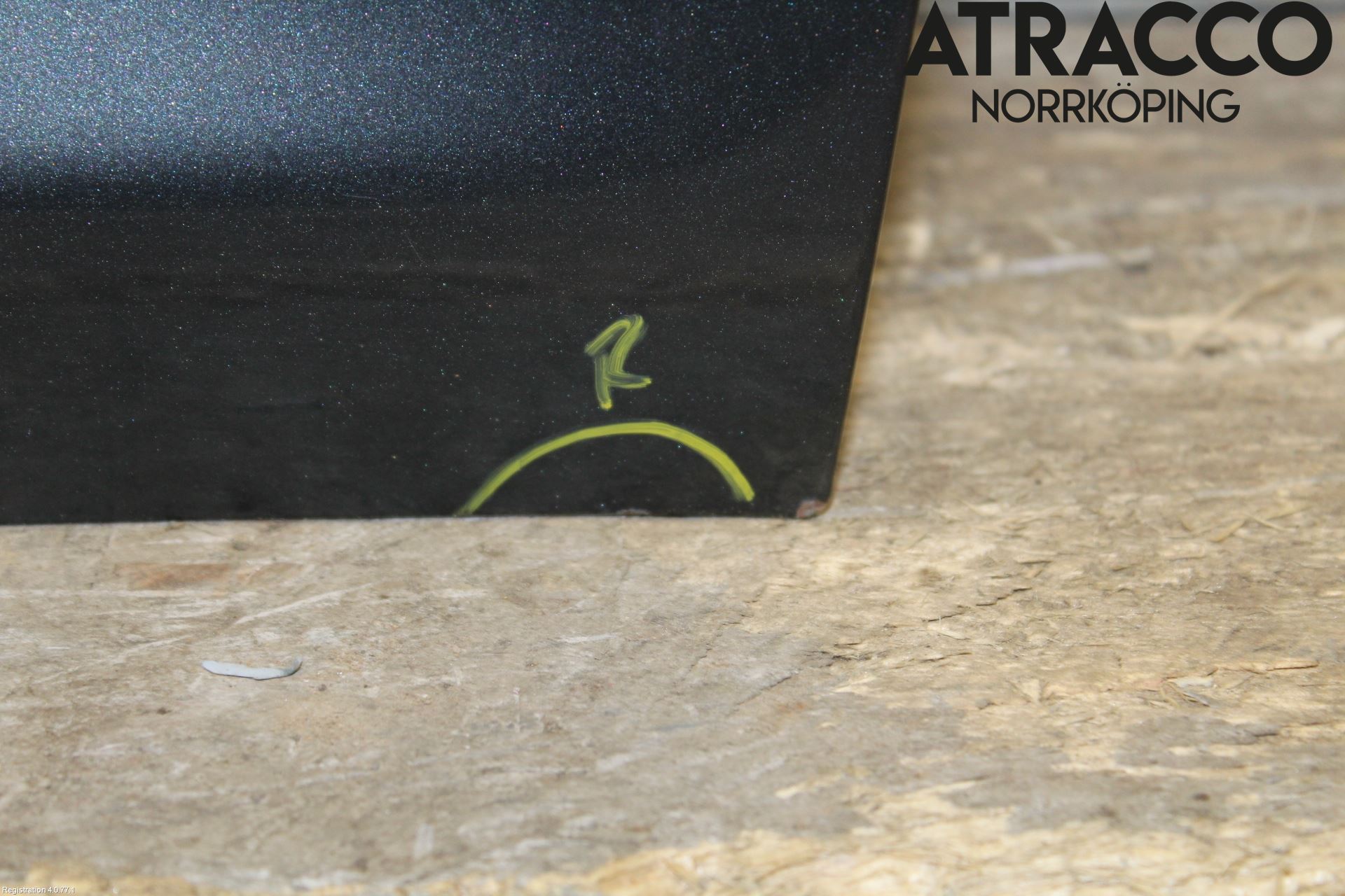 Volkswagen VW CADDY      04-10 Dörr Fram Höger