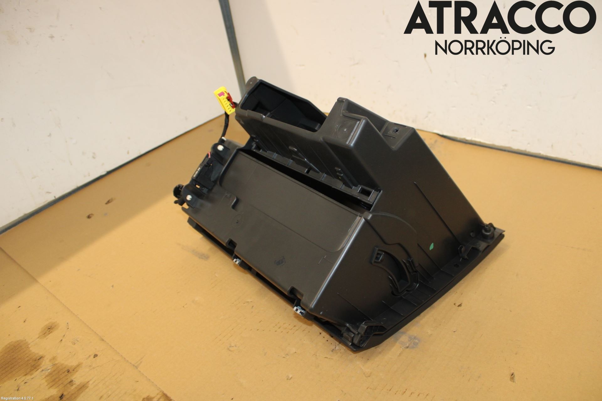 Seat LEON 13-20 Handskfack