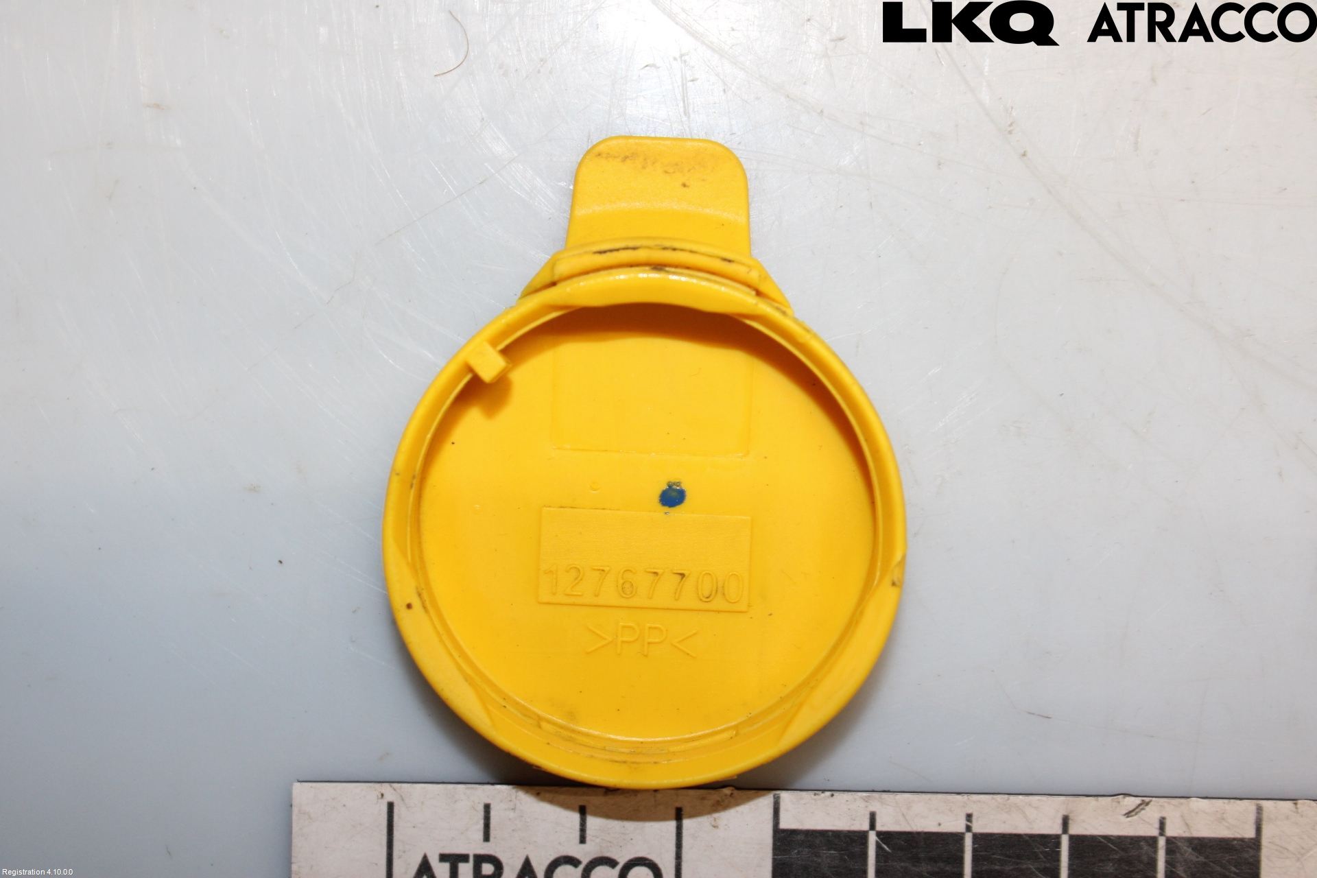 Saab 9-5     06-10 Spolartanklock