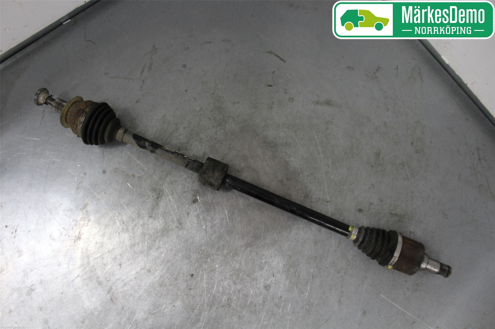 Seat IBIZA V 17-20 Drivaxel Fram Höger