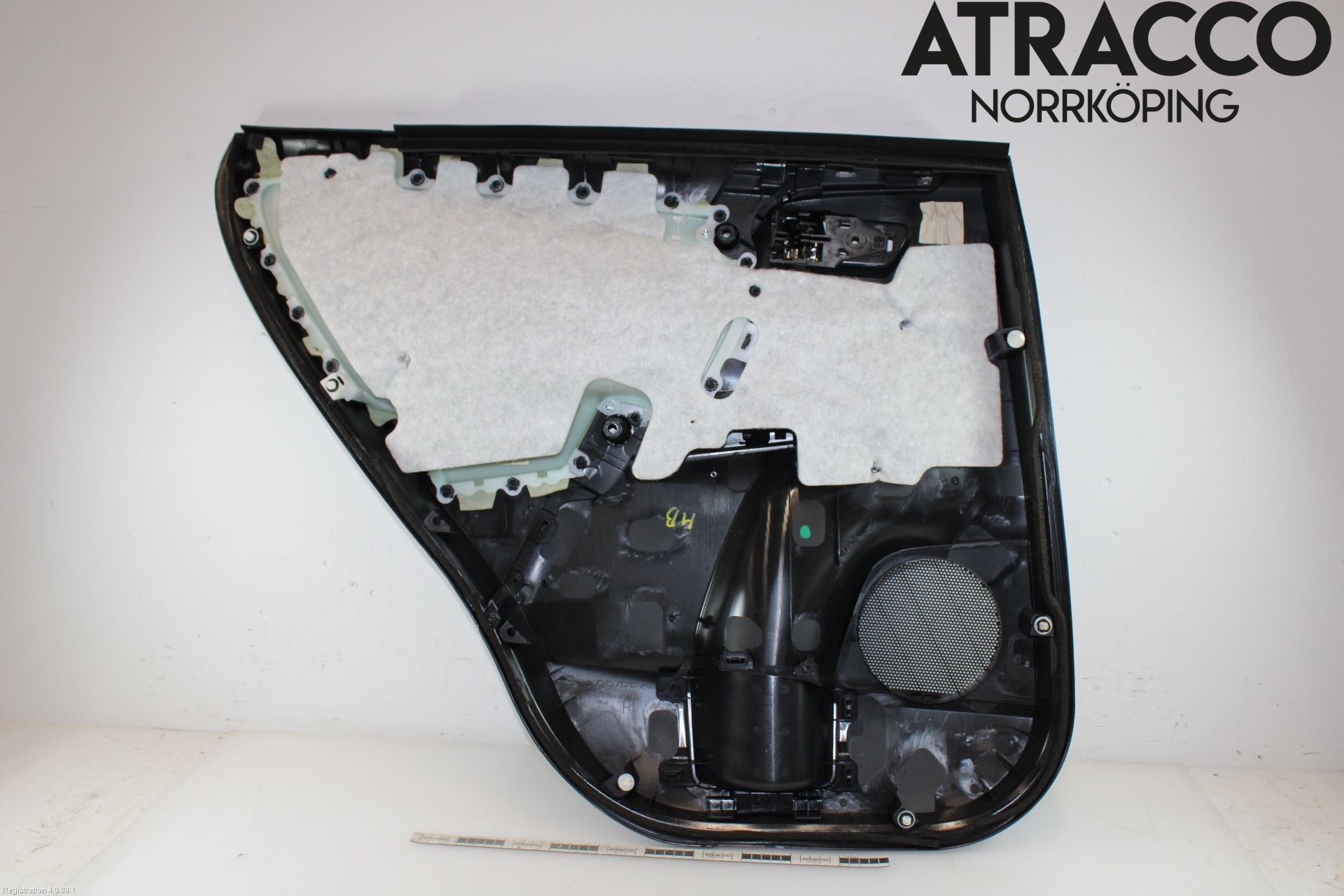 Toyota RAV4 13-18 Dörrklädsel Hö