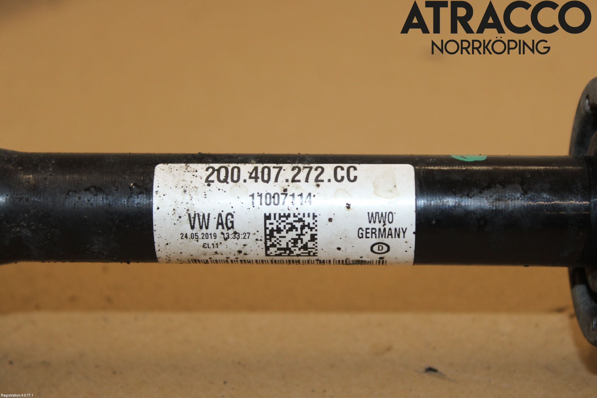 Volkswagen VW T-CROSS 19- Drivaxel Fram Höger