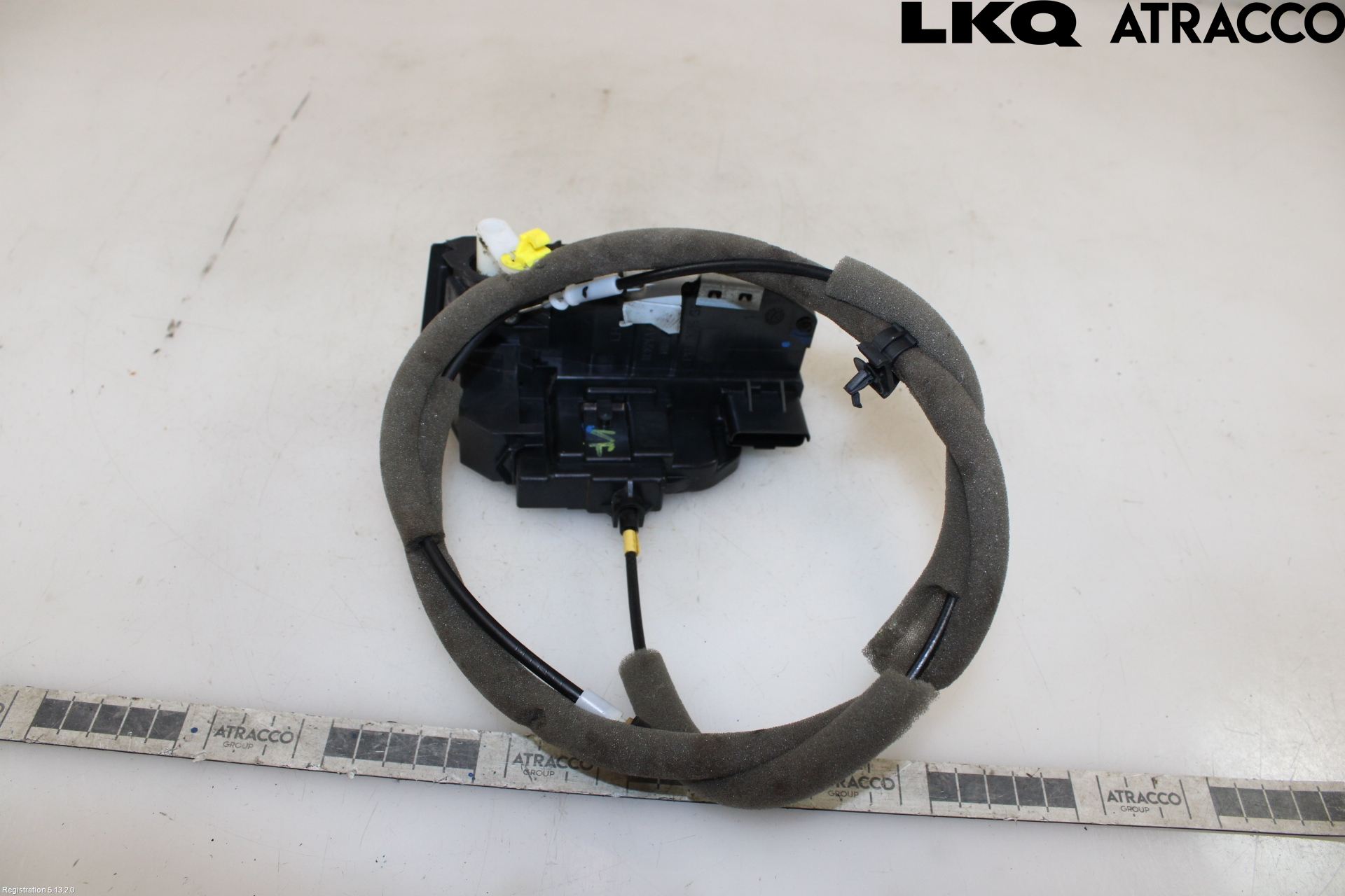 Nissan QASHQAI 14-17 Låskista-Dörrlås