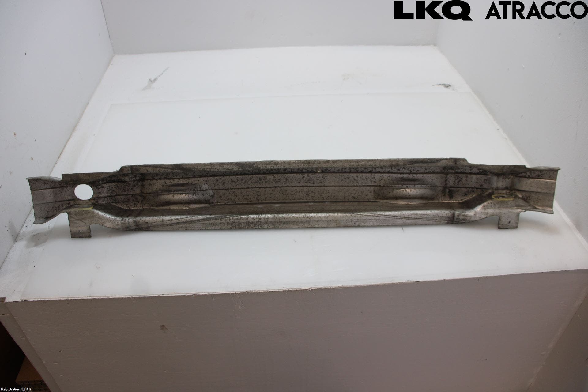 Audi A6/S6     05-11 Framvagnsbalk