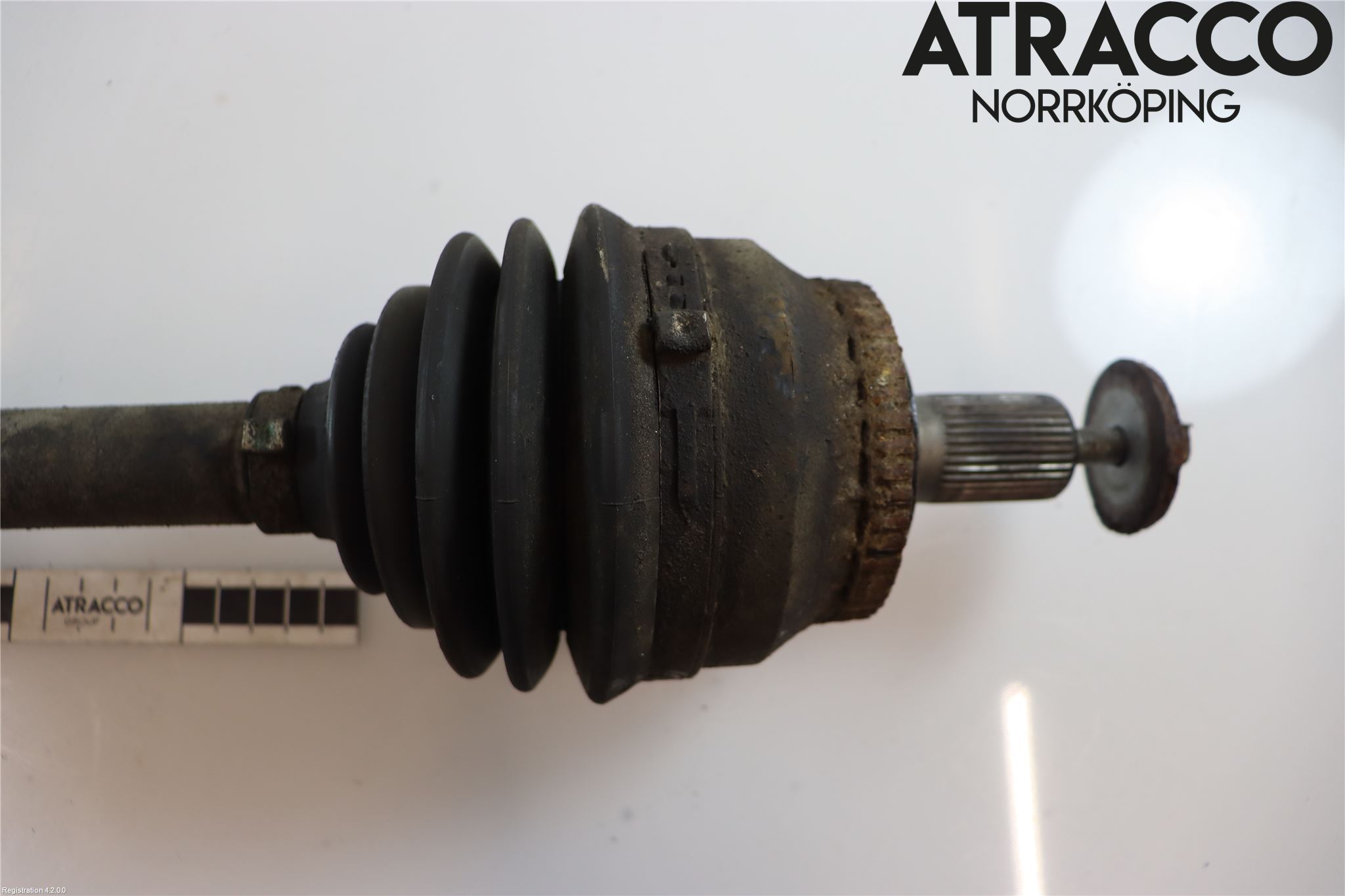 Volvo V70 05-08 Drivaxel Fram Höger