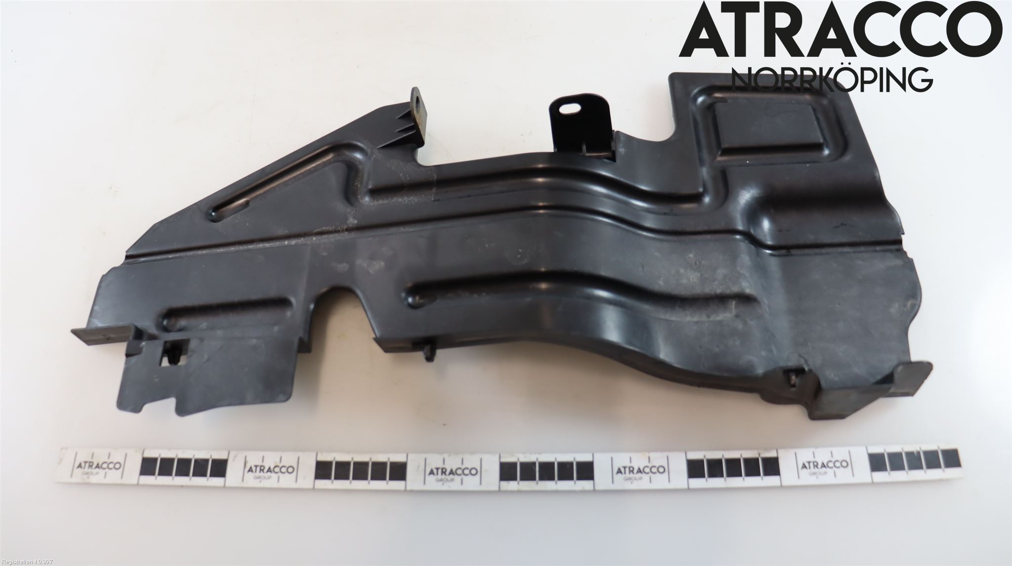 Toyota AVENSIS 07-08 Deflektor Plåt-Plast Kylning