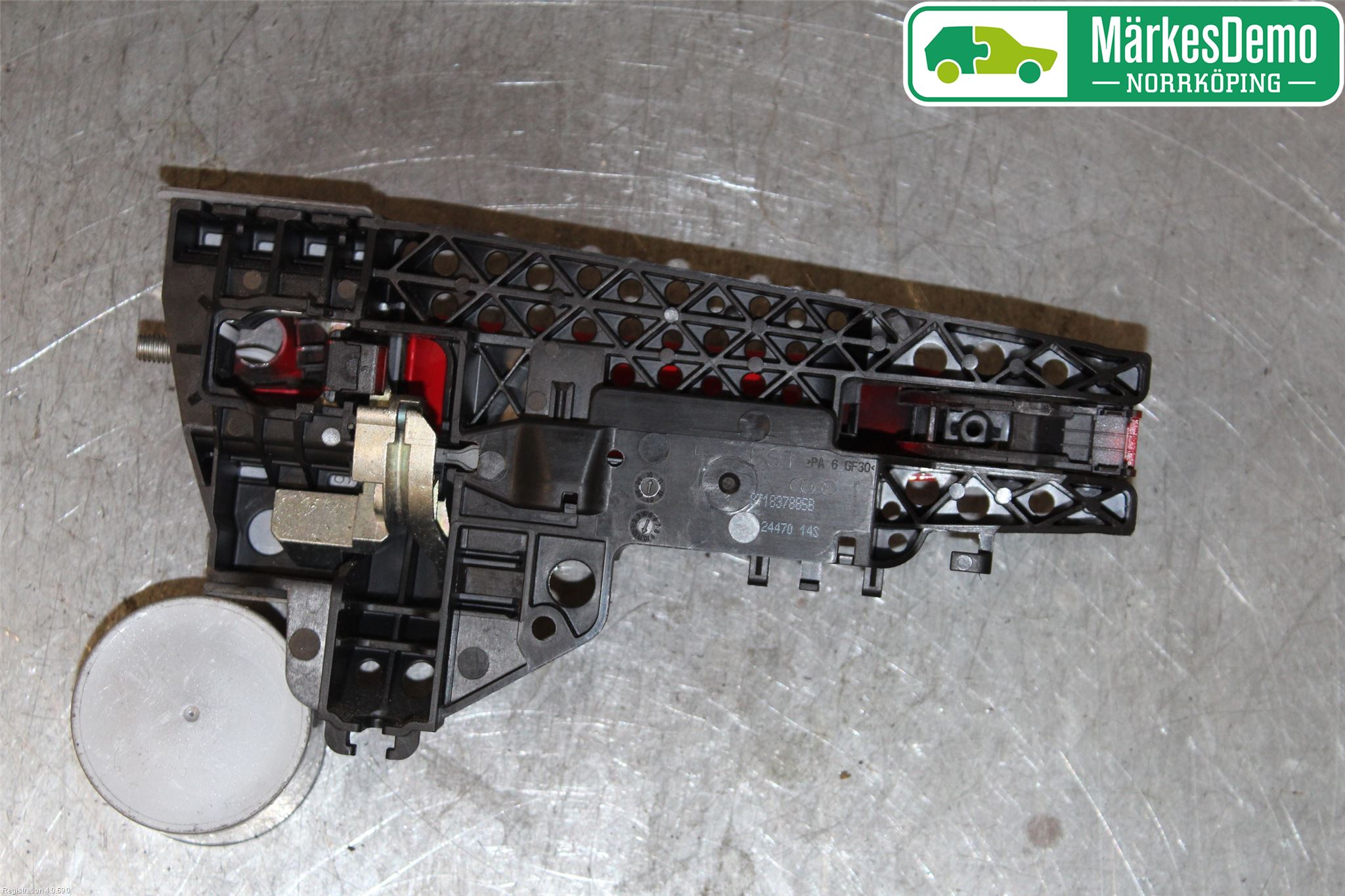 Audi A1/S1 11-18 Dörrhandtag Yttre Vä