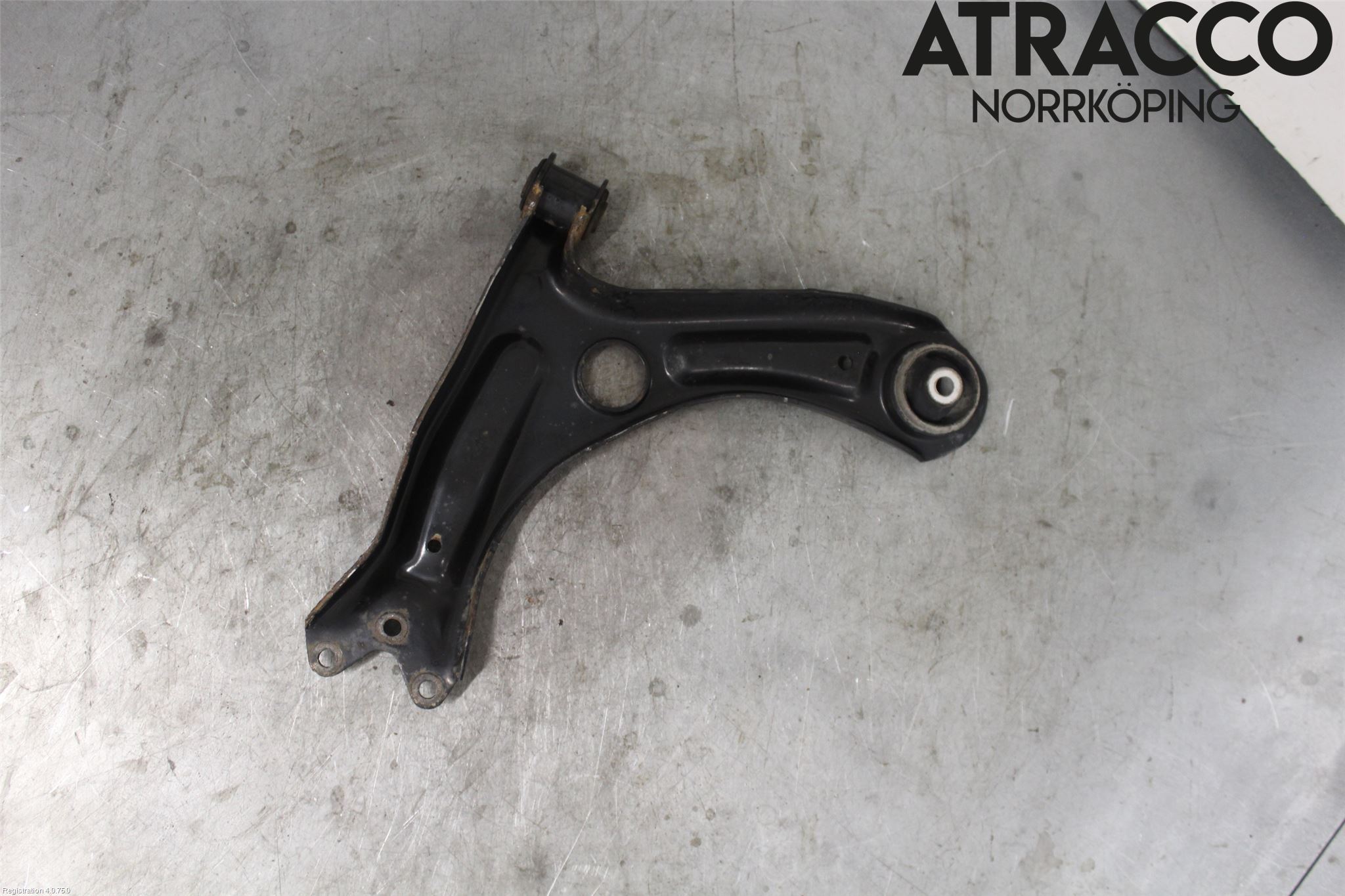 Volkswagen VW UP! / E-UP! Bärarm Fram Undre Hö