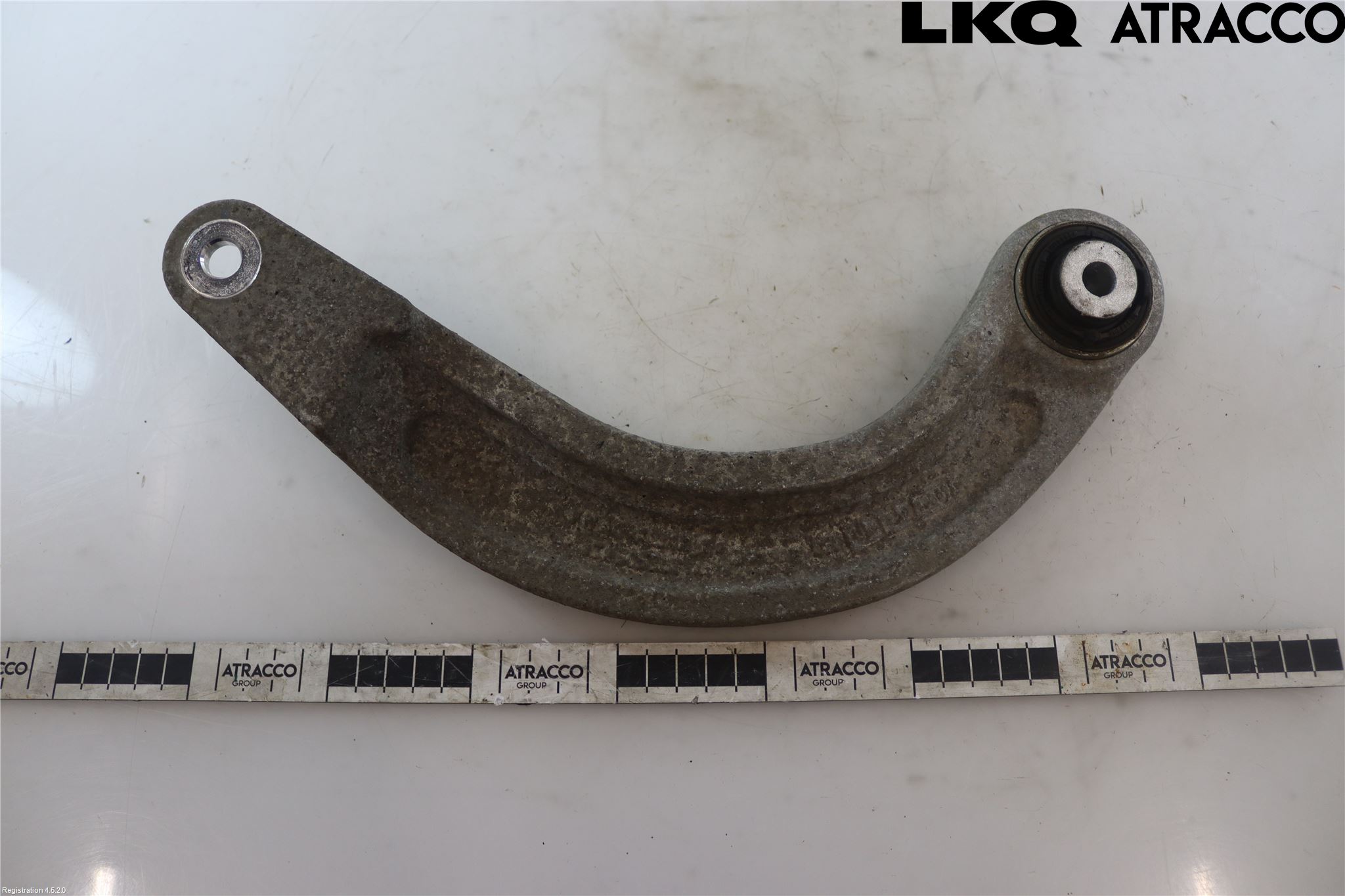 Volkswagen VW ID.4 21- Bärarm Bak Övre Höger