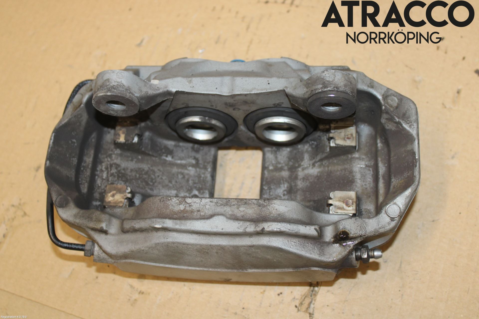 Audi A6 F2/C8 19- Bromsok Fram Vänster