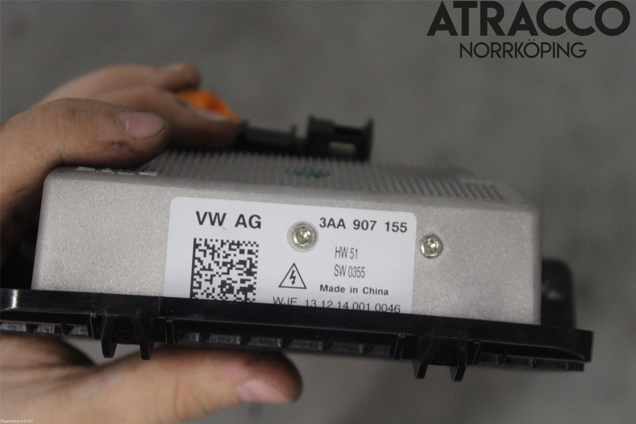 Skoda OCTAVIA (5E) 13-20 Inverter 12 -> 220 V