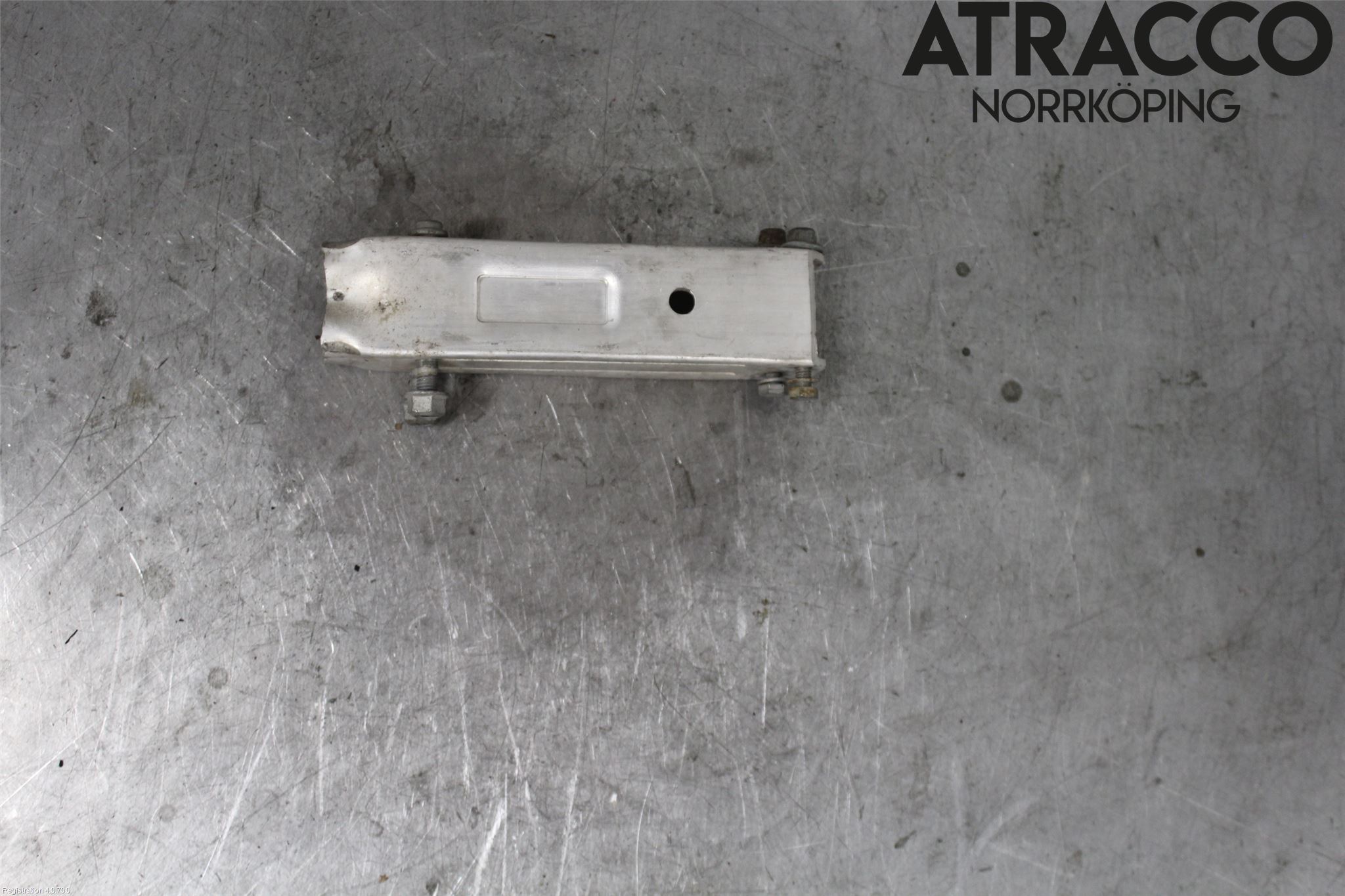 Audi A6/S6     05-11 Stötfångarbärjärn Fram