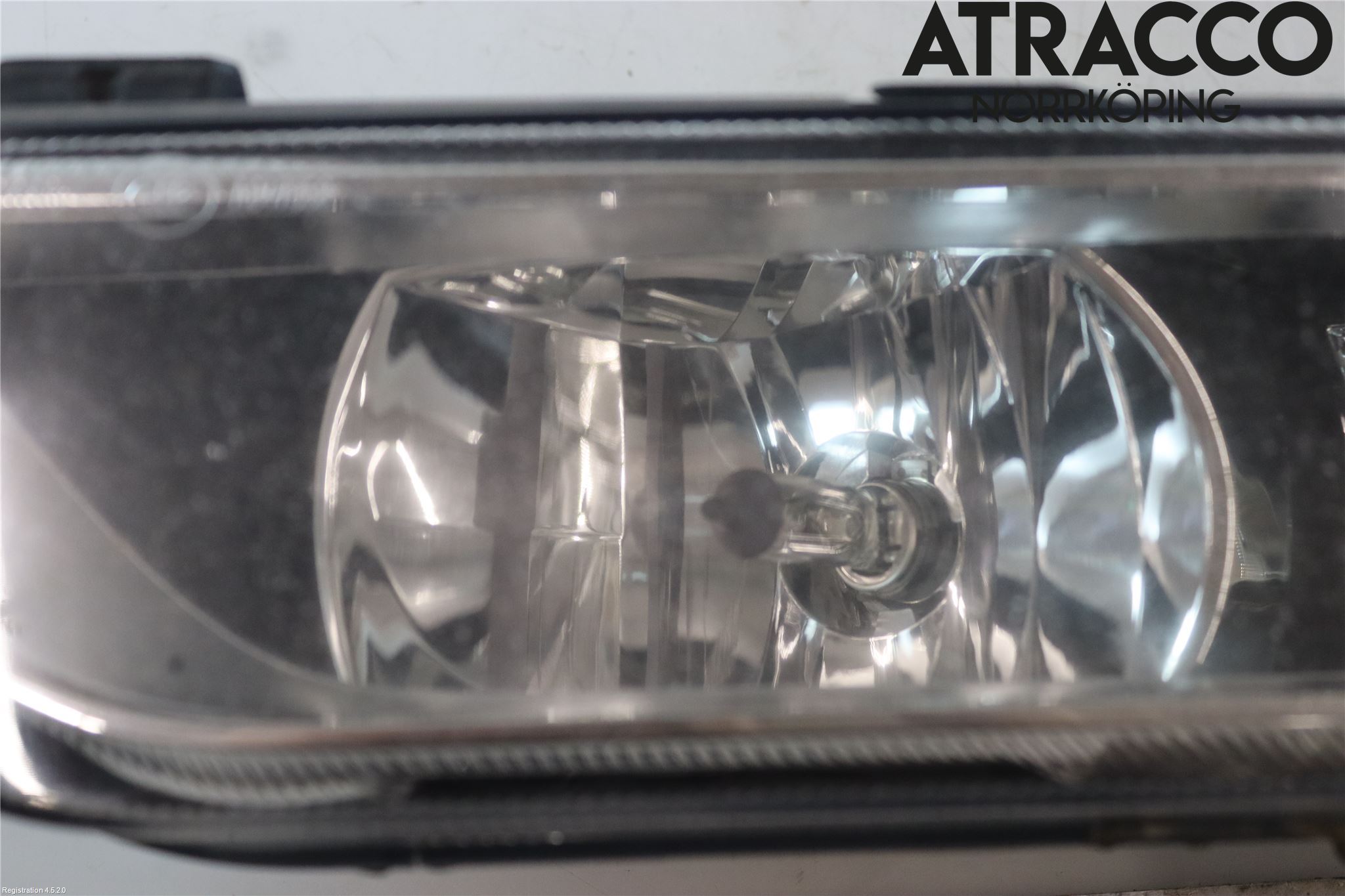 Volkswagen VW PASSAT 11-14 Dimljus-Varselljus Fram