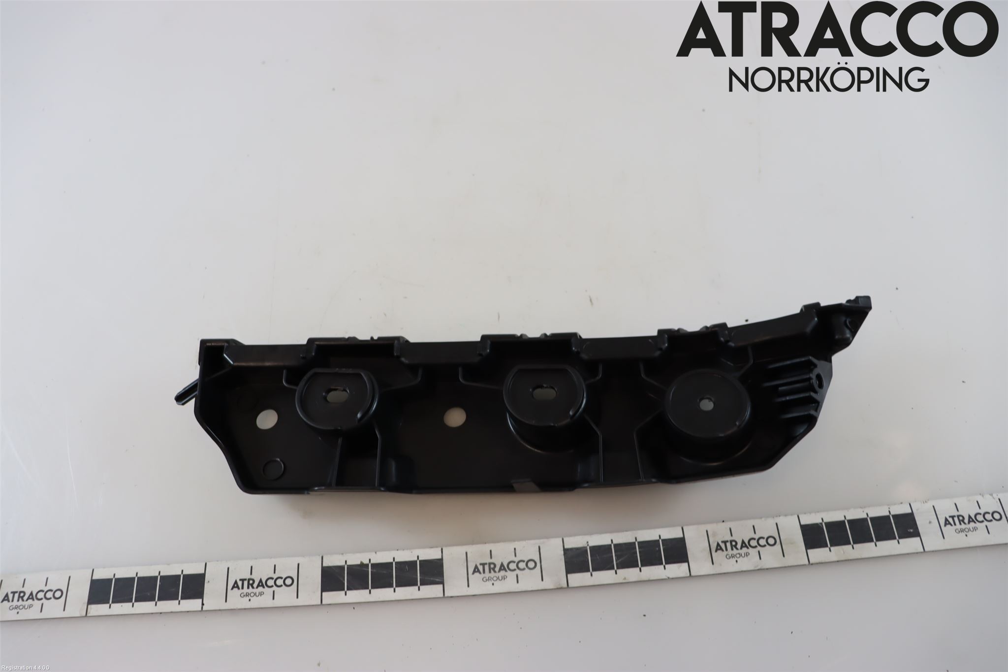 Skoda FABIA 22- Stötfångarfäste Bak Vä