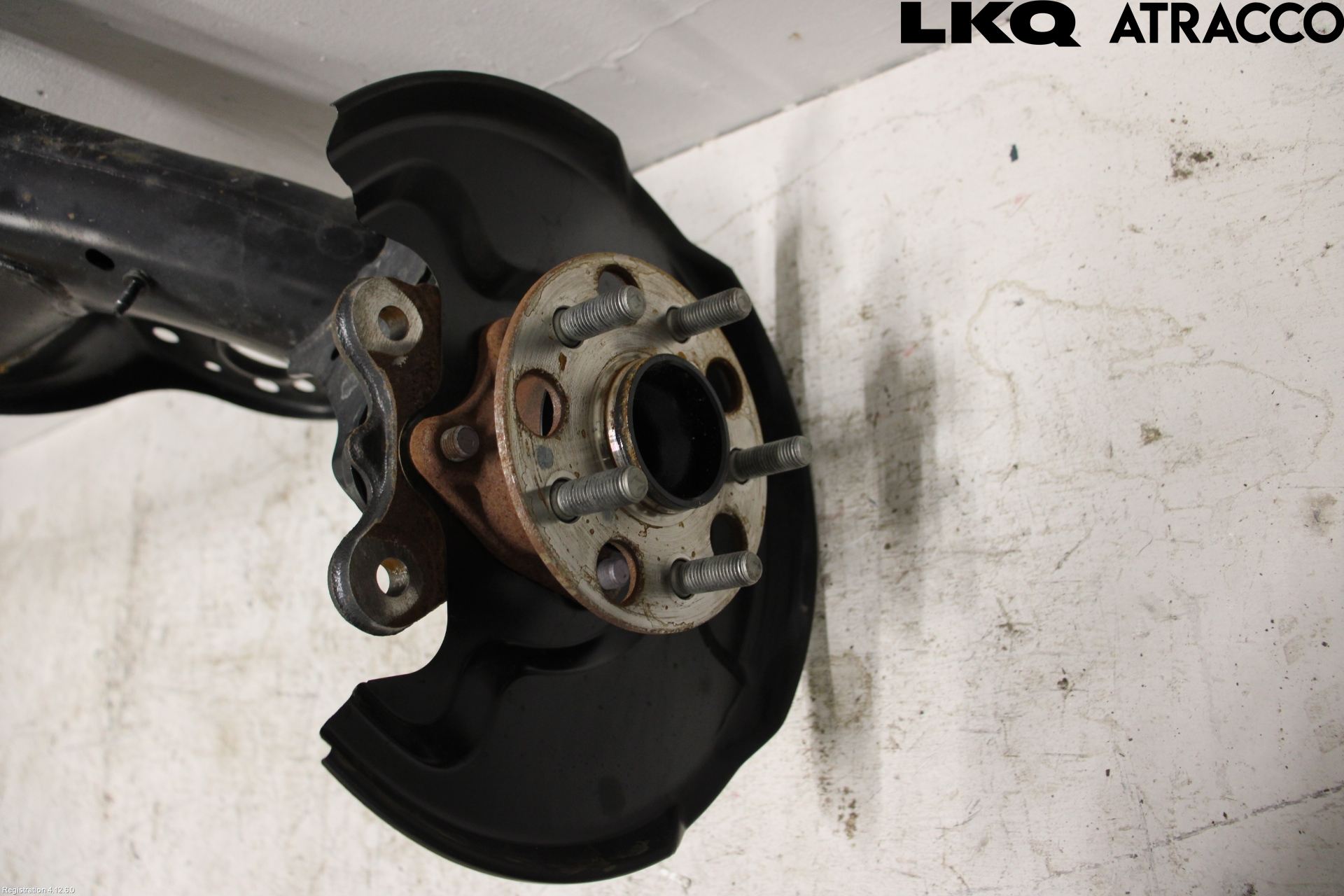 Toyota YARIS XP21 20- Bakaxel