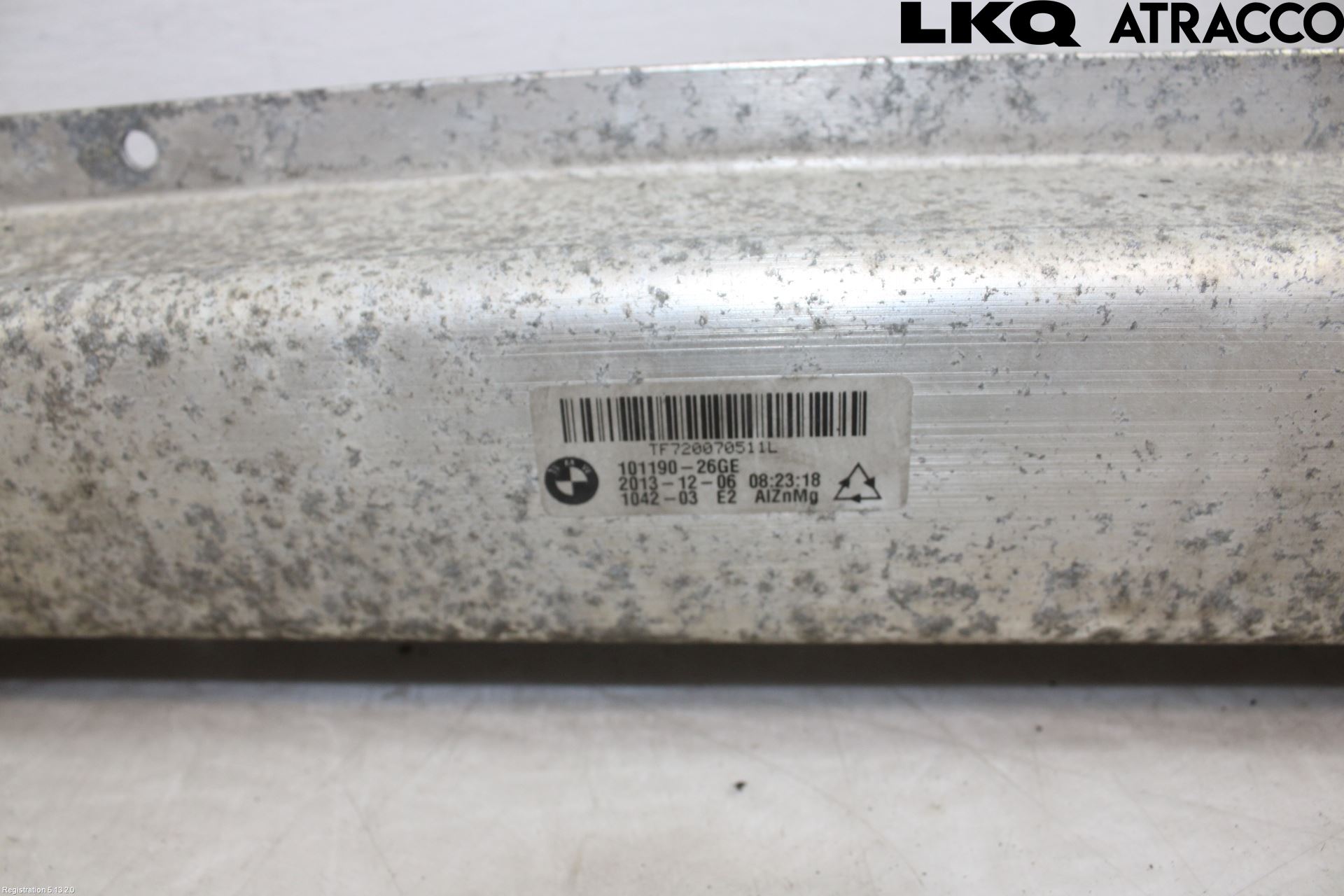 BMW 5 F10/F11/F18 09-17 Stötfångarbalk Fram