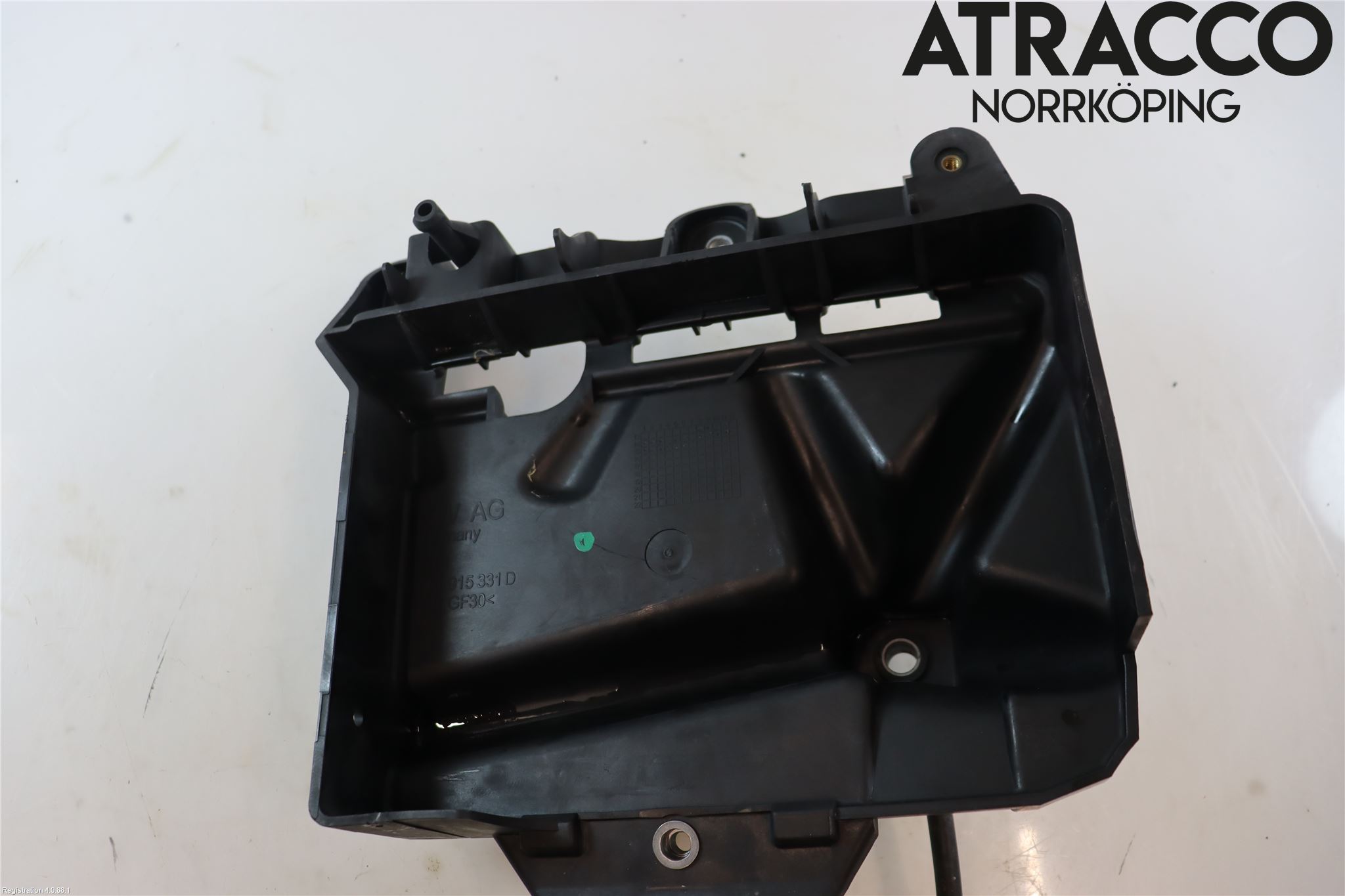 Skoda FABIA 15-21 Batterilåda-Fäste-Hållare