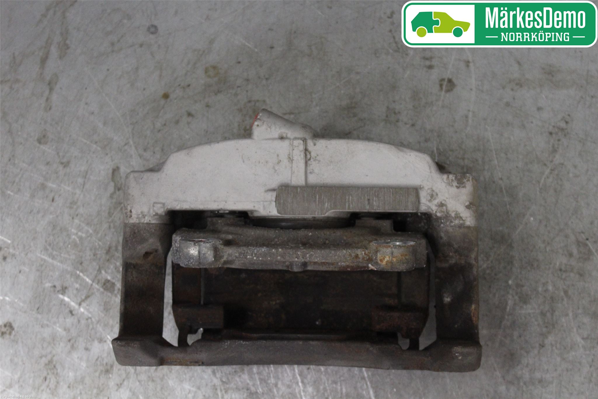 Volvo XC70 14-16 Bromsok Fram Vänster