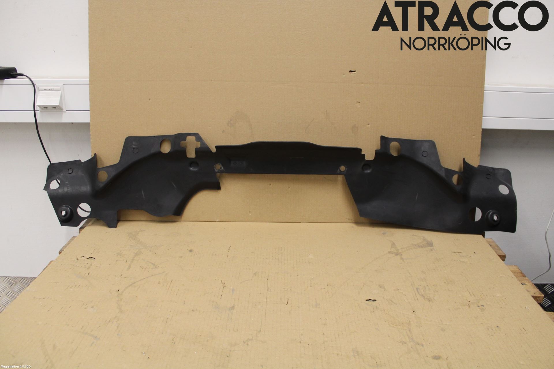 Jaguar S-TYPE Frontplåt Övre