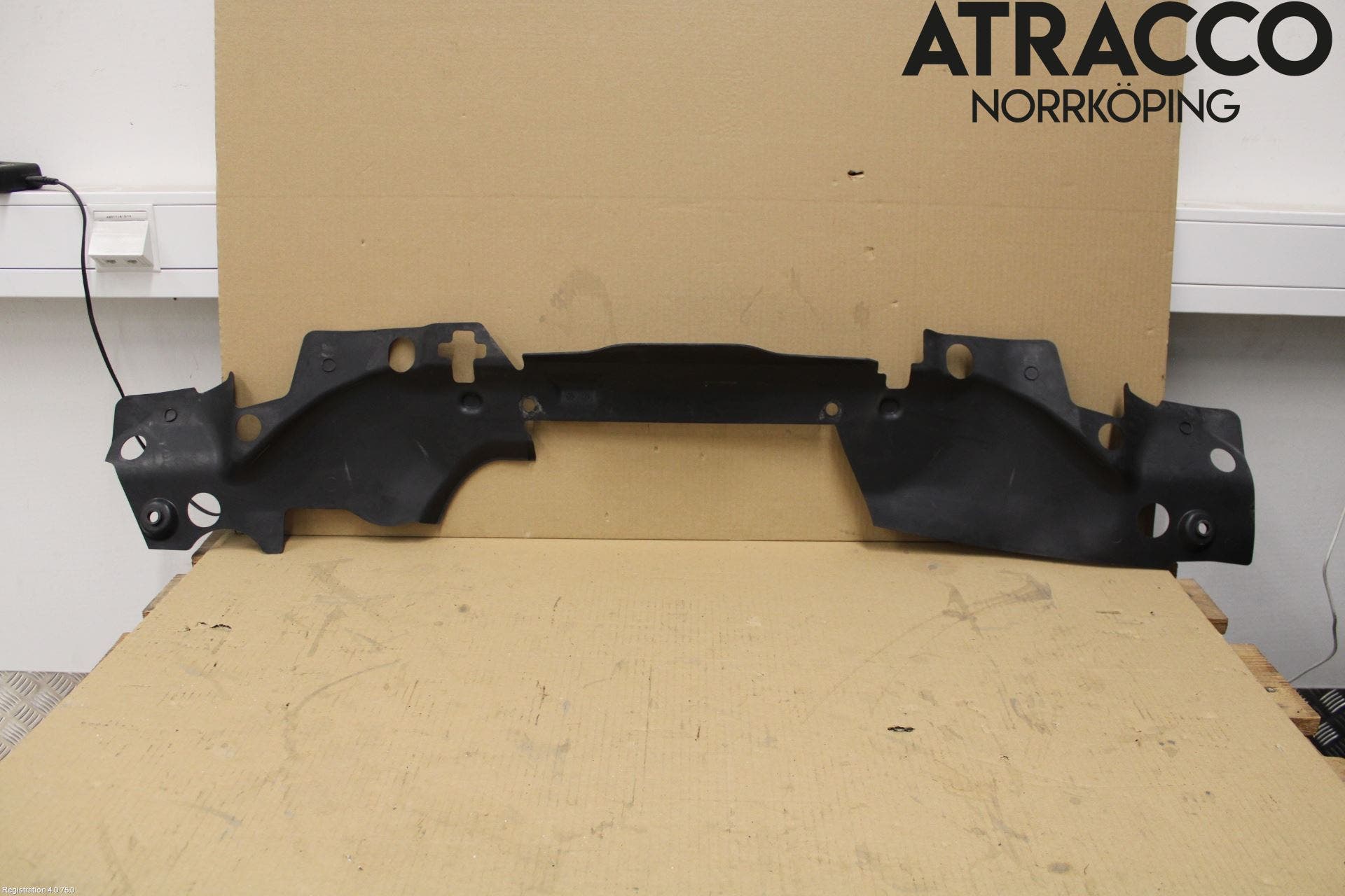 Jaguar S-TYPE Frontplåt Övre