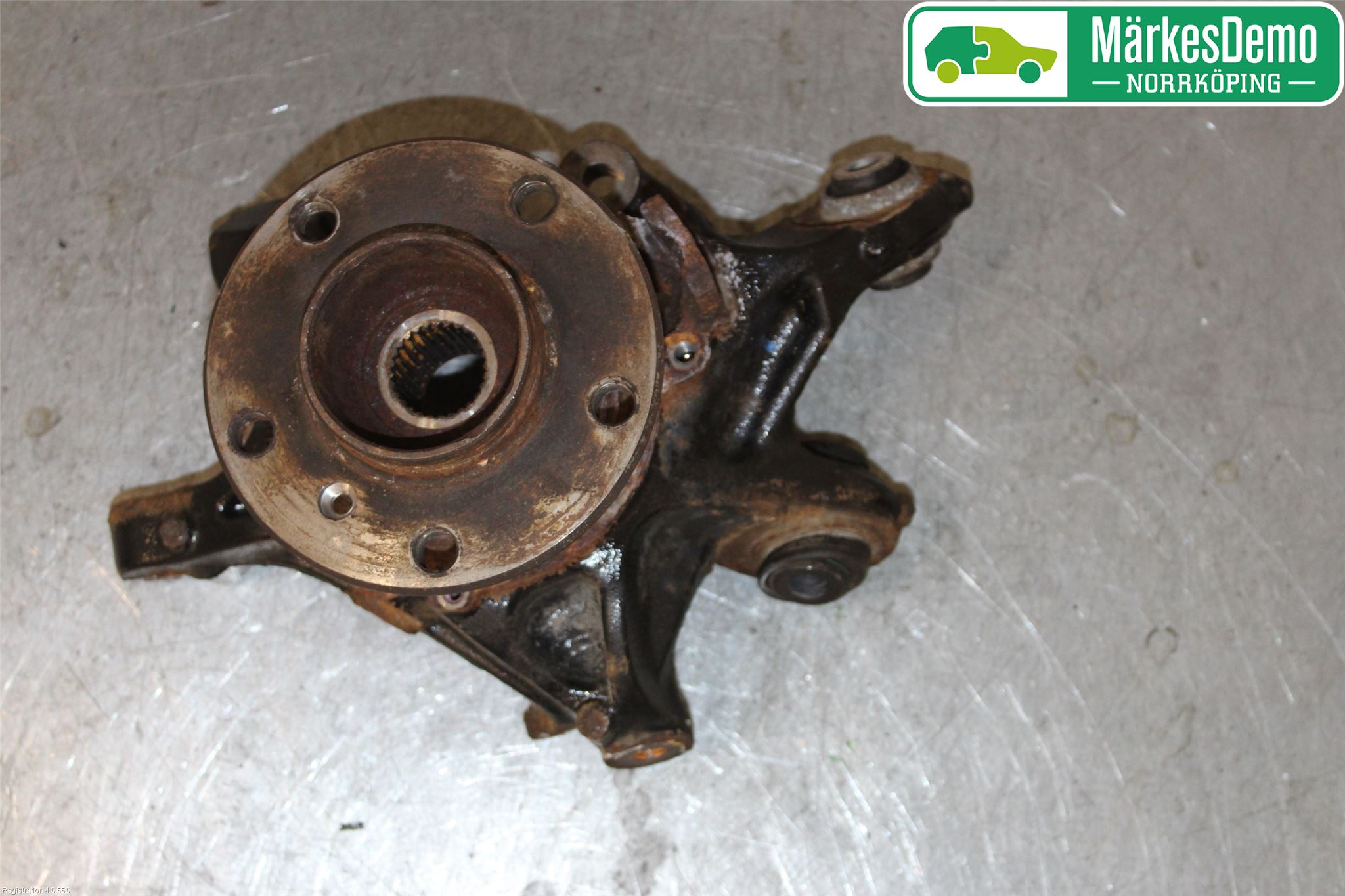 BMW 3 F30/F31/F80 12-19 Hjullagerhus-Spindel Hö B