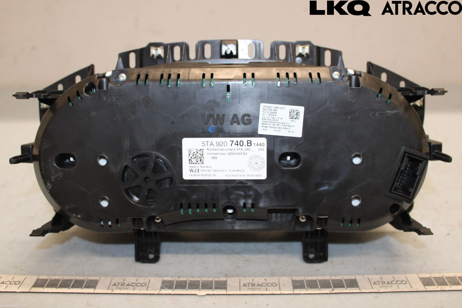 Volkswagen VW TOURAN 16- Instrument Komb