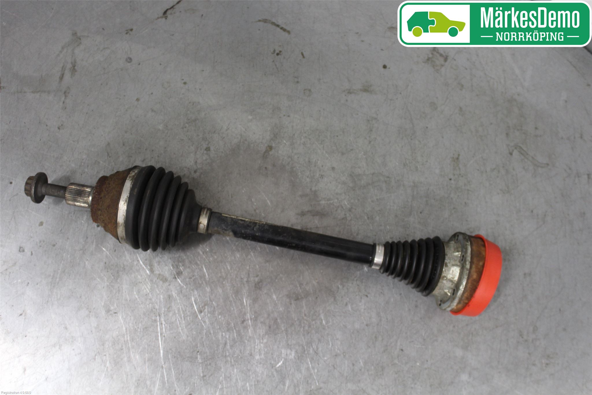 Volkswagen VW CADDY 11-15 Drivaxel Fram Vänster