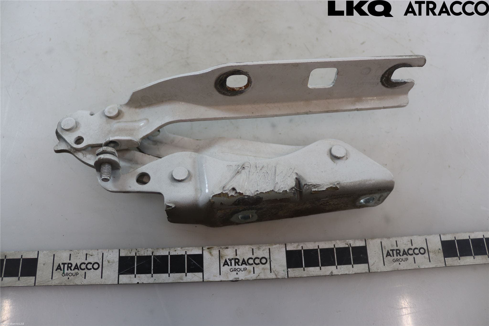 Volkswagen VW GOLF VI 09-13 Huvgångjärn