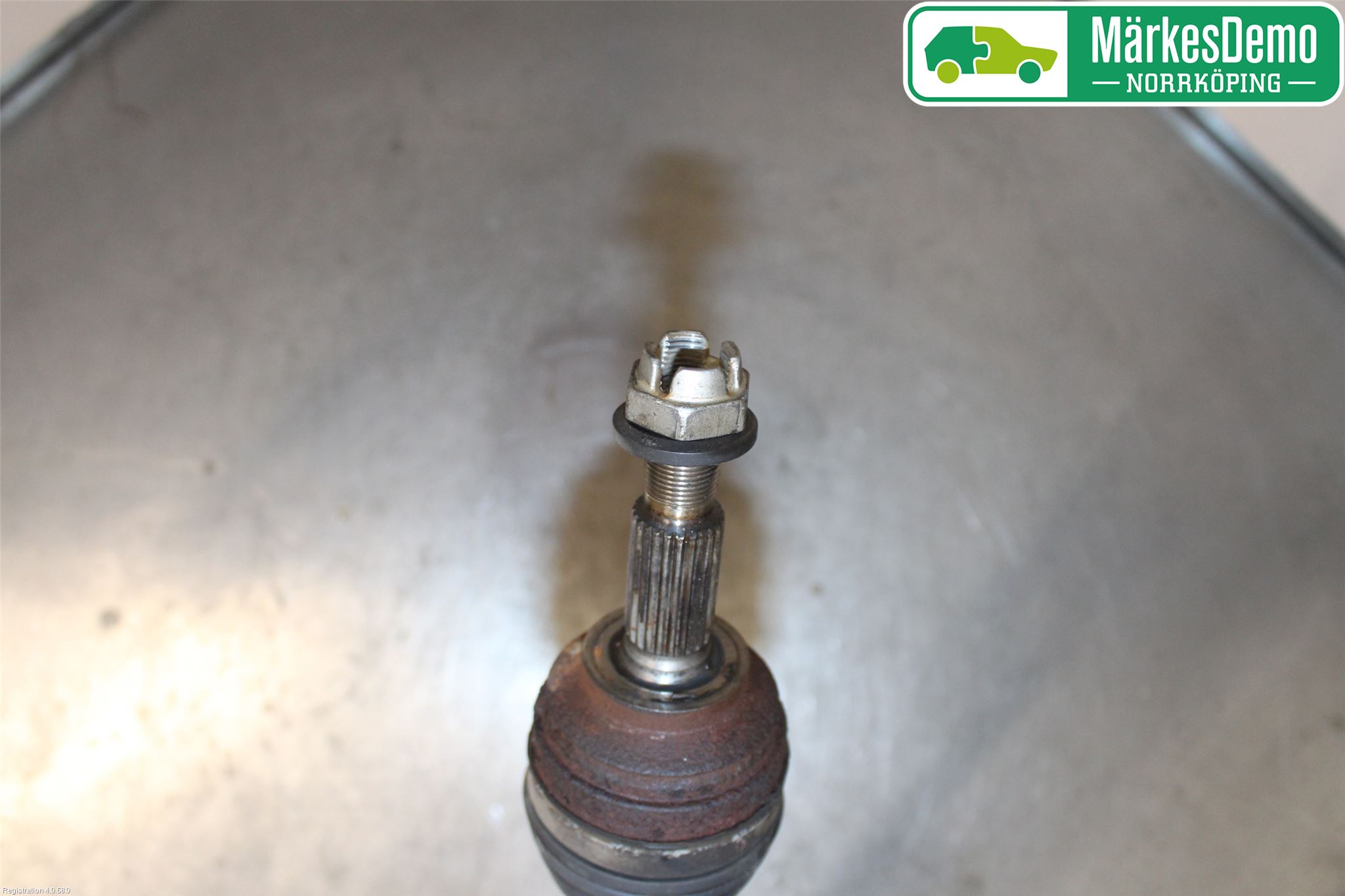 Renault CLIO IV 12-16 Drivaxel Fram Höger