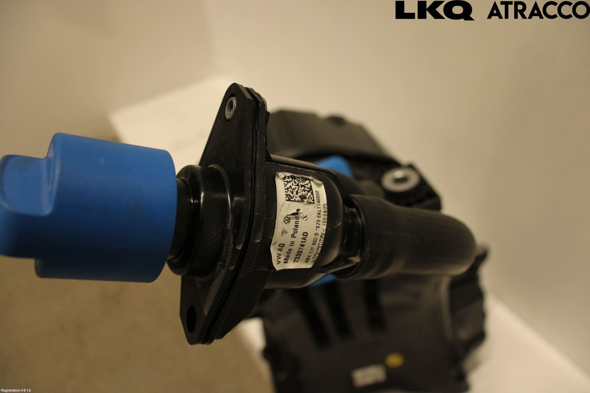 Volkswagen VW TOUAREG CR 18- Adblue Tank