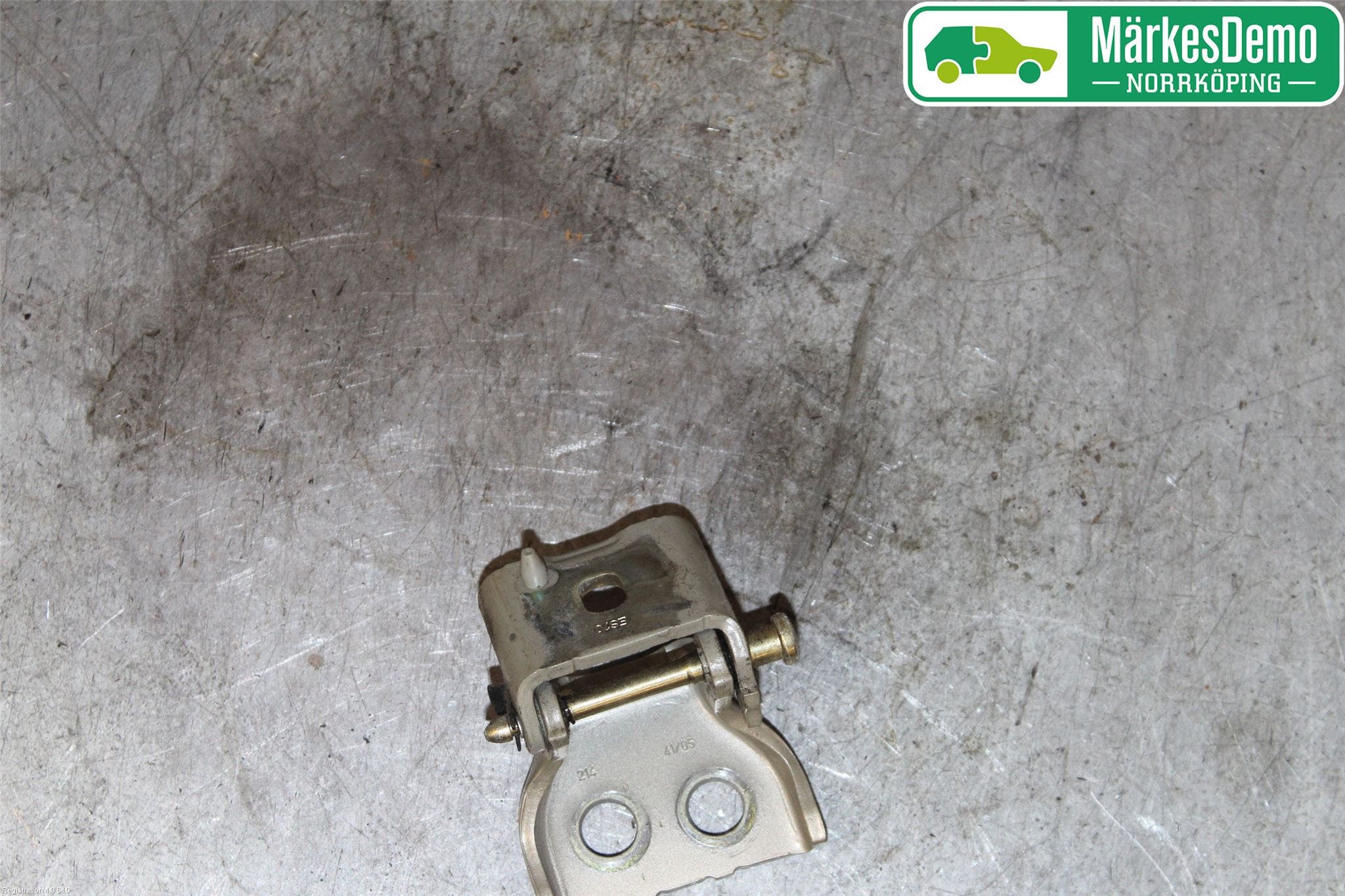 Citroen C4 I 05-10 Dörrgångjärn