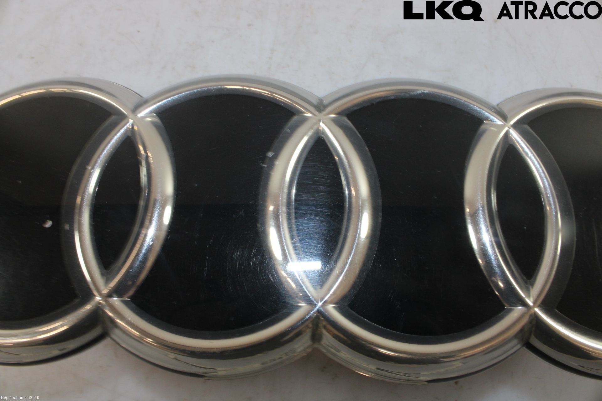 Audi Q4 E-TRON FZ 22- Emblem