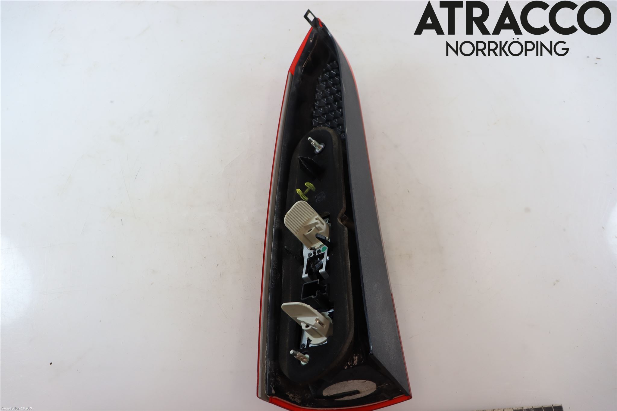 Volvo XC70 05-07 Bakljus Höger