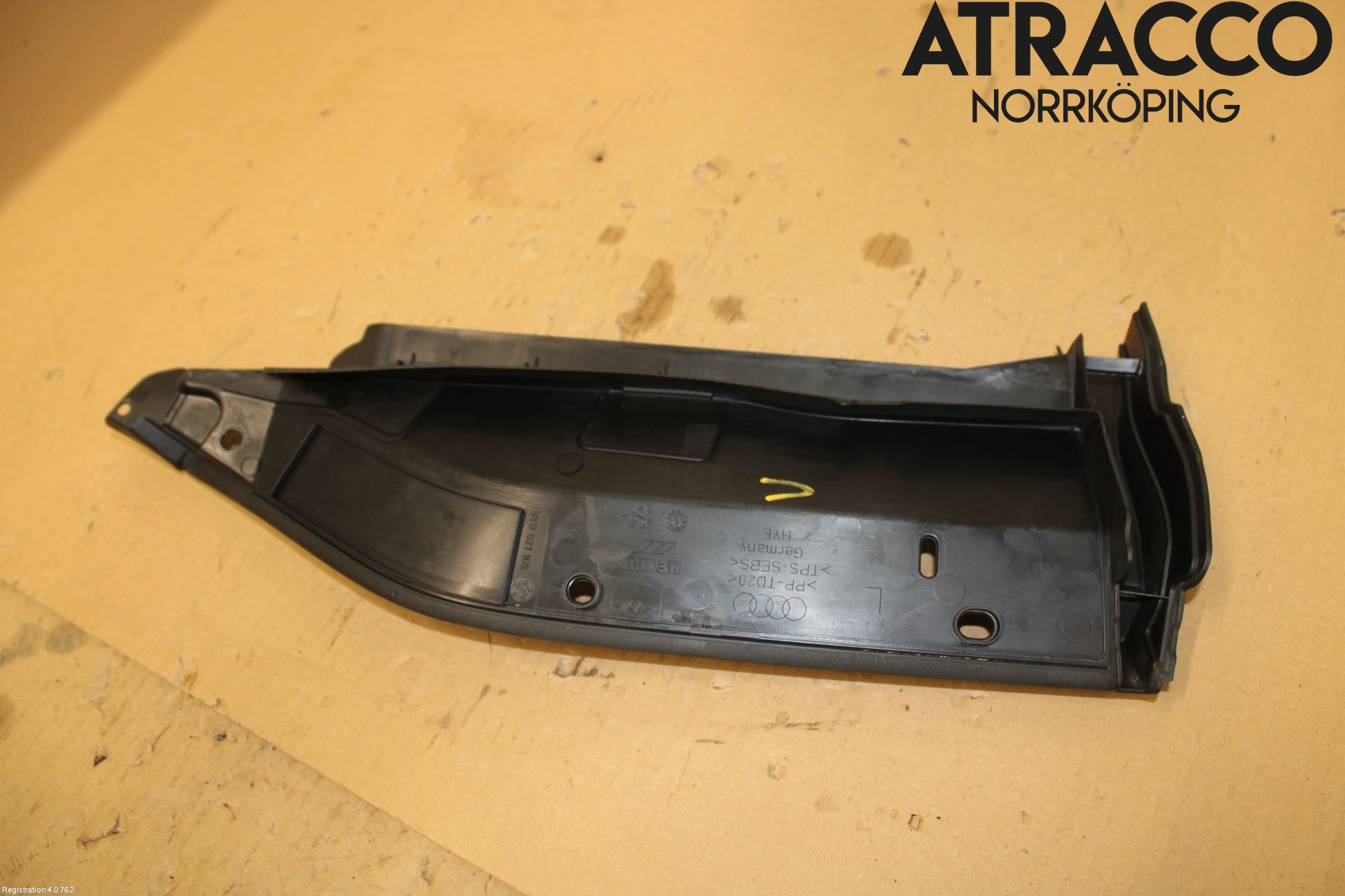 Audi A3/S3 8Y 21- Torpedplåt-Torpedplast