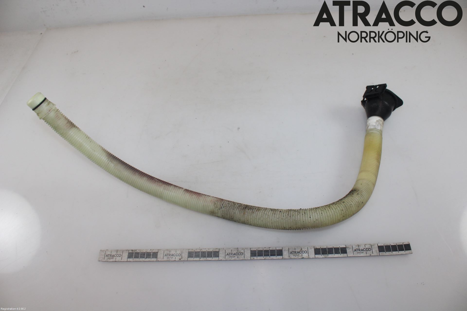 BMW 3 E90/91 SED/TOU 05-12 Spolartank Påfyllningsrör