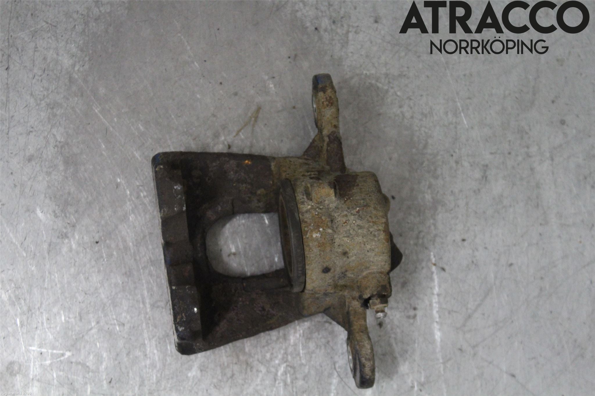 BMW 1 E87/81 5D/3D 03-11 Bromsok Fram Vänster