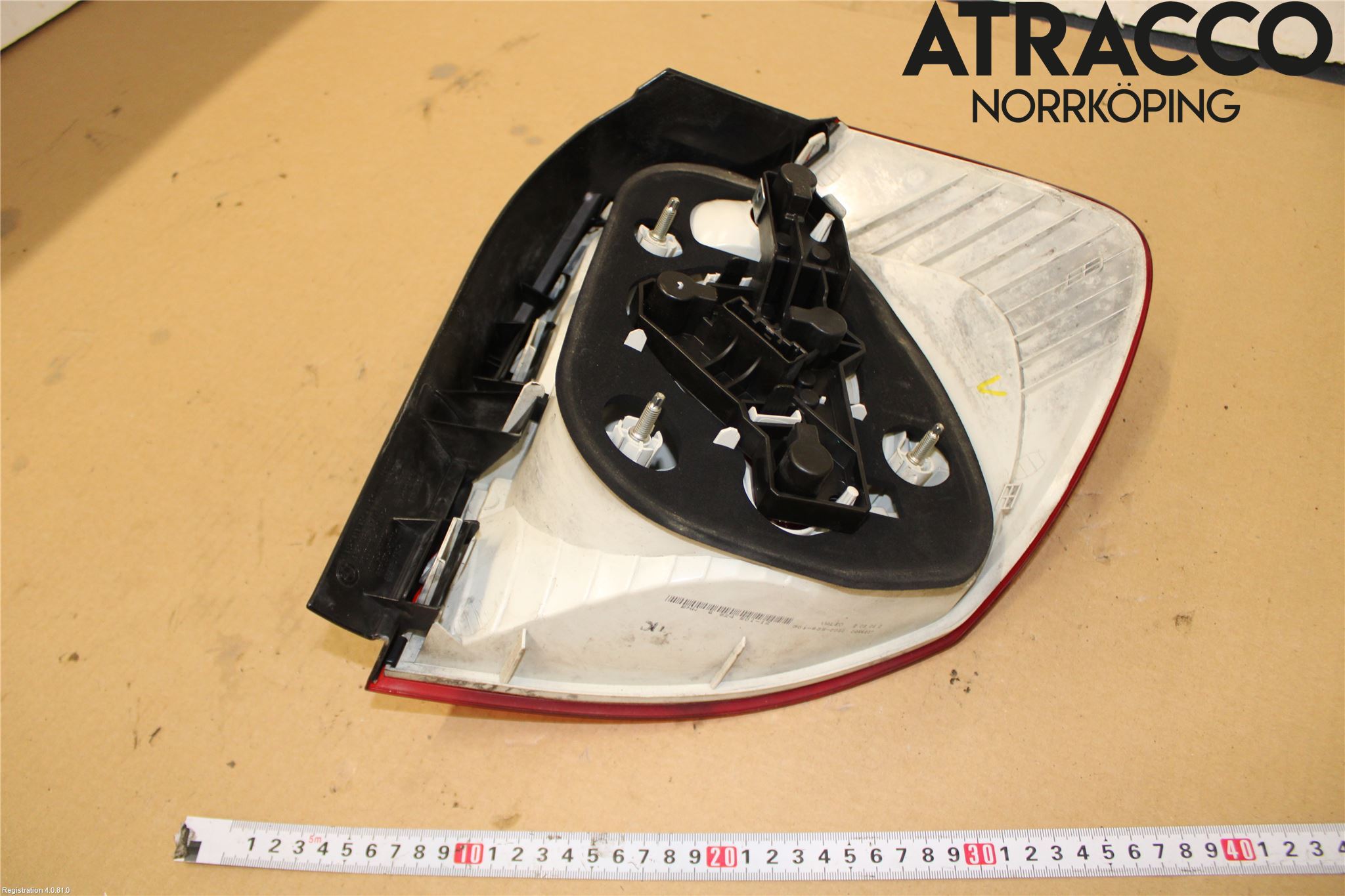 BMW 1 E87/81 5D/3D 03-11 Bakljus Vänster