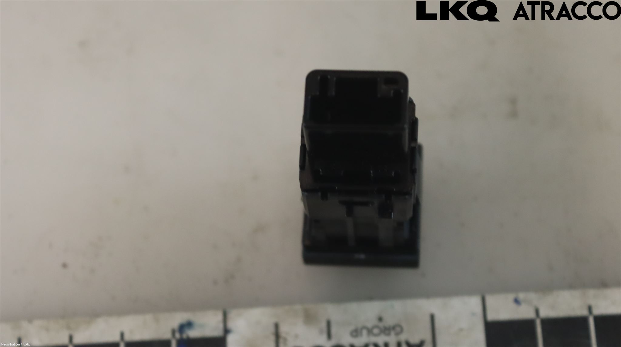 Toyota RAV4 19- Strömställare Övrigt