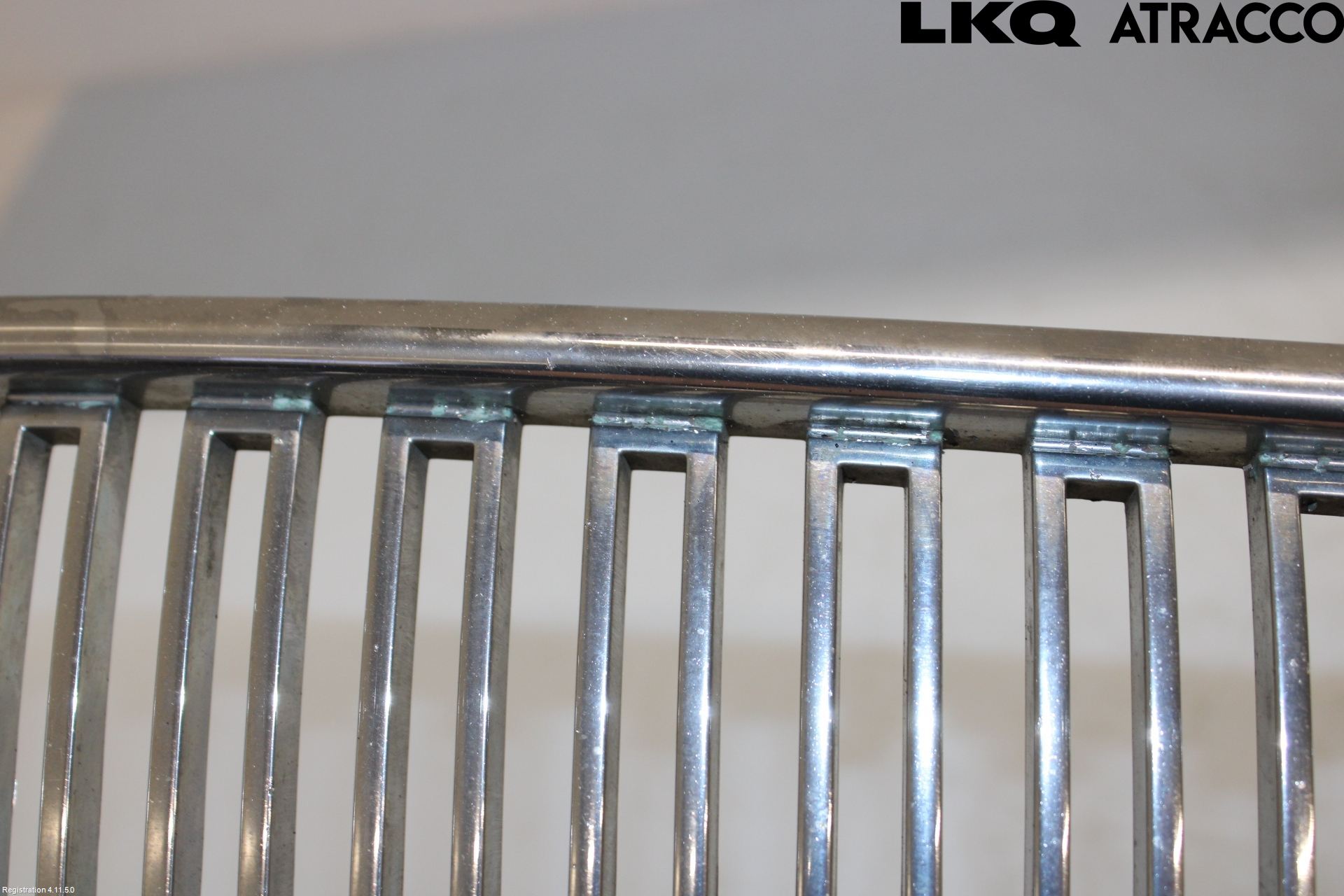Volvo V50 04-07 Grill Komp