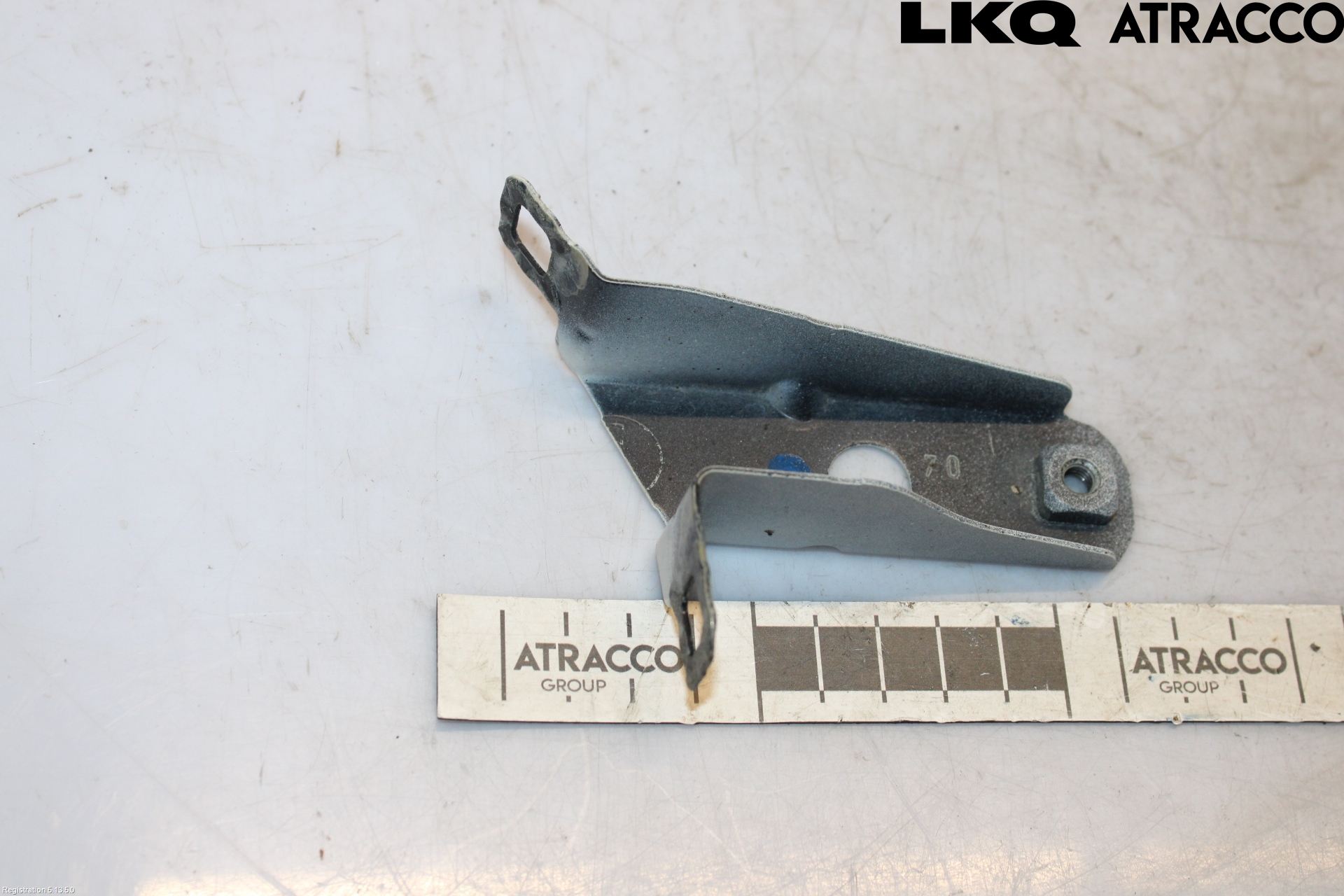 BMW 4 F32/F33/F82/F83 13-20 Skärmfäste Fram Vä
