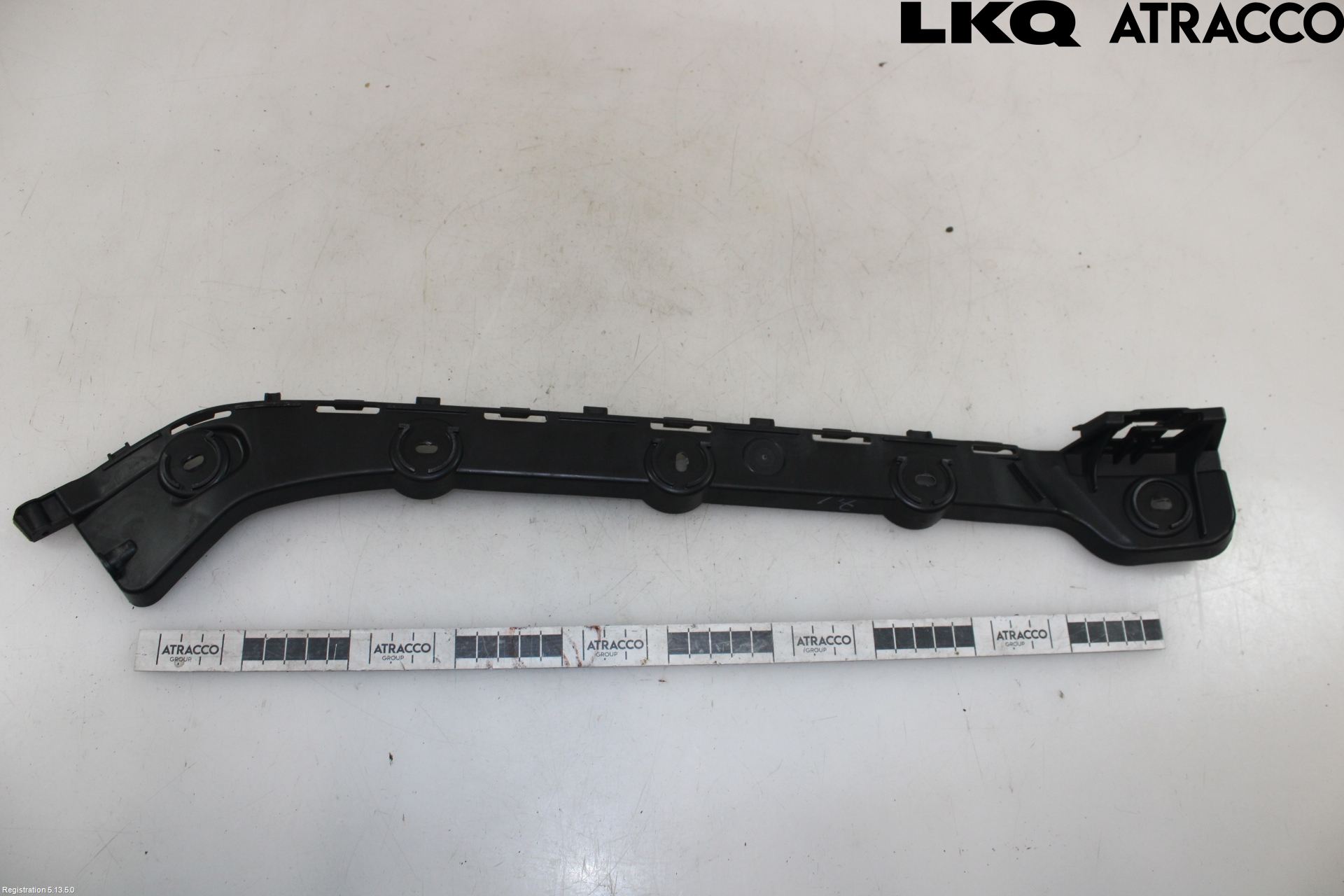 Skoda OCTAVIA (5E) 13-20 Stötfångarfäste Bak Hö