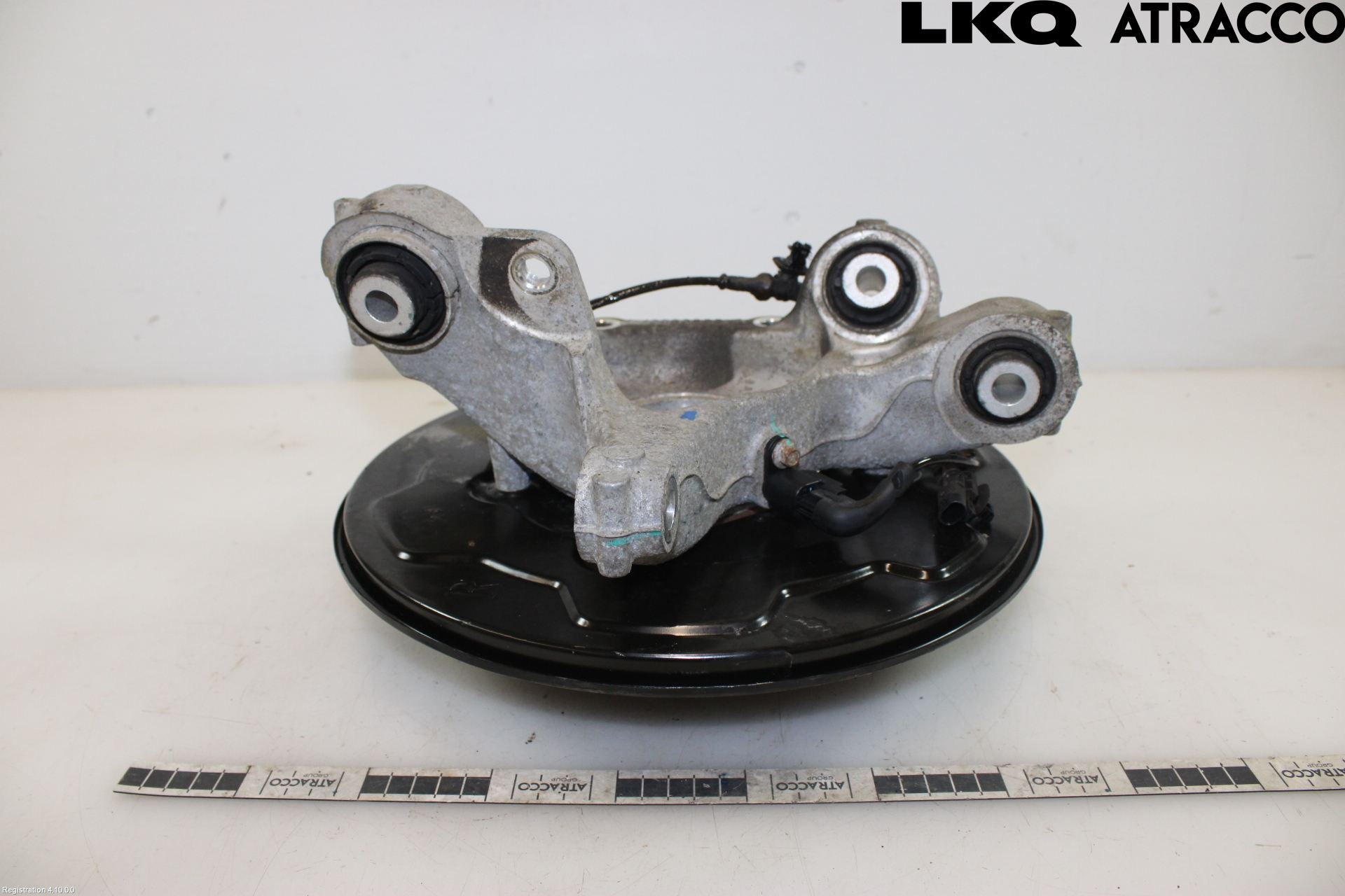 MG 4 23- Hjullagerhus-Spindel Hö B