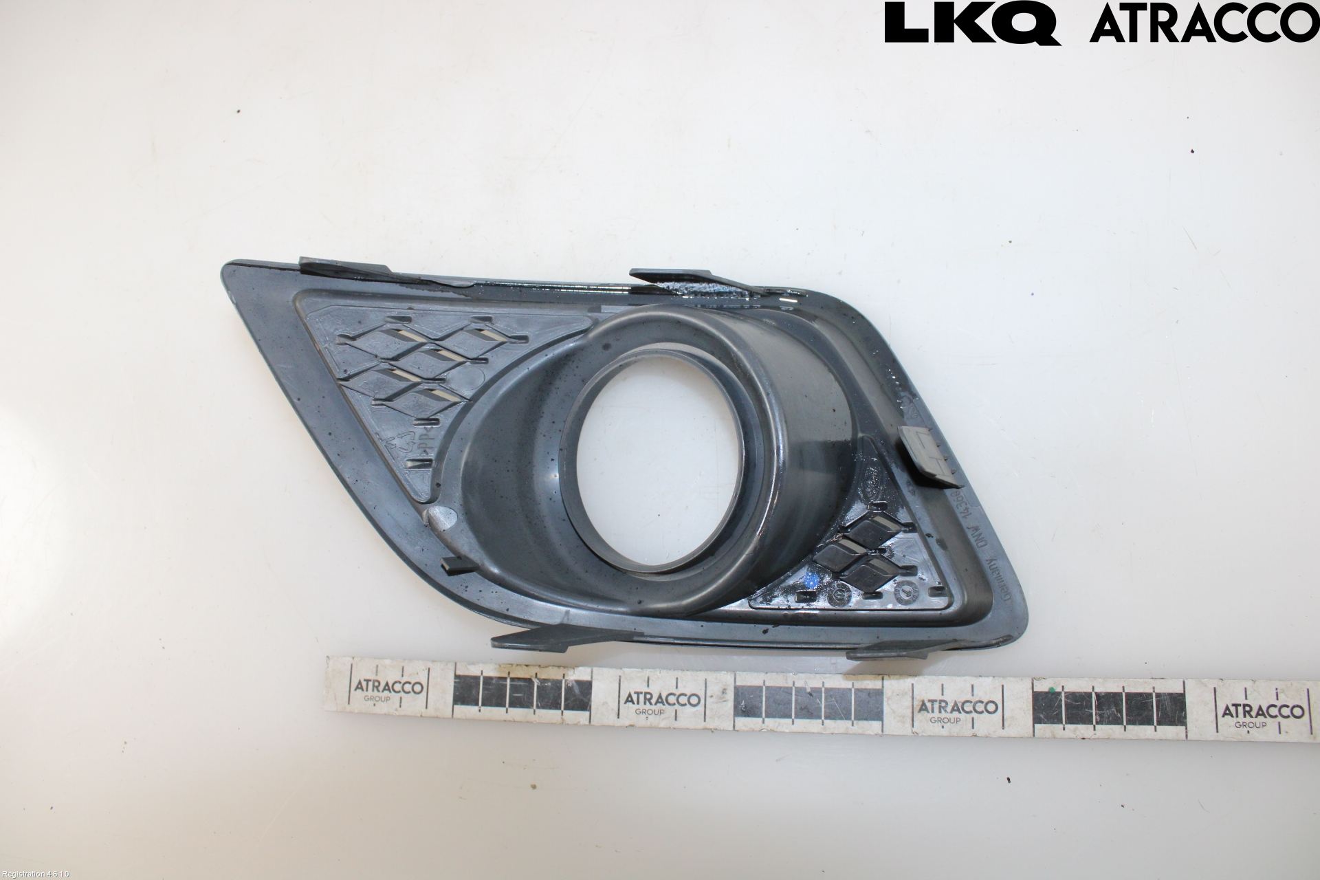 Ford FIESTA     06-08 Dimljussarg Fram