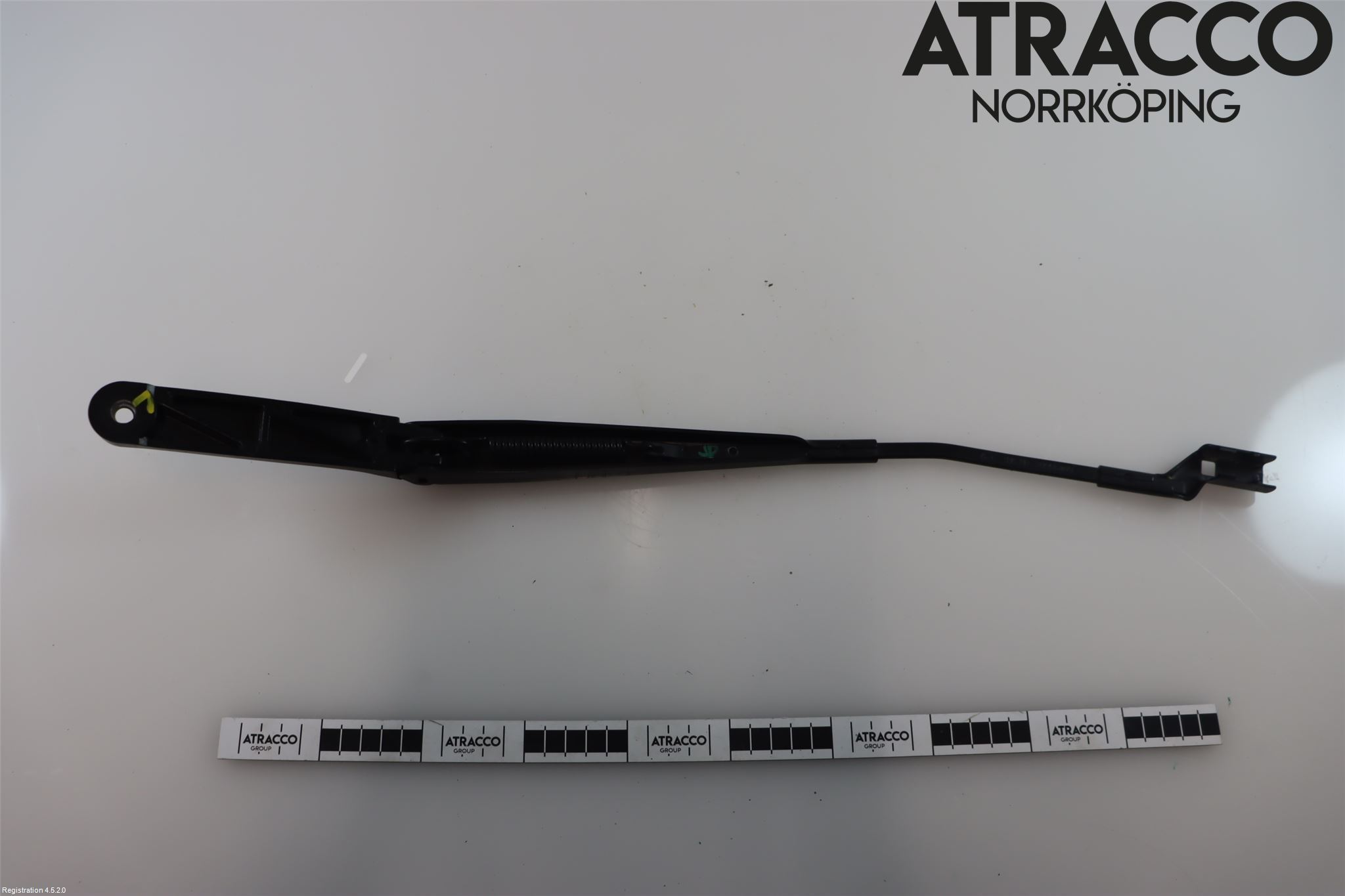 Skoda SUPERB 16-24 Torkararm Armar Vindruta