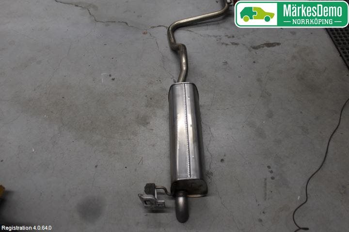 Skoda SCALA 19- Avgasrör Främre-Mitt-Bak