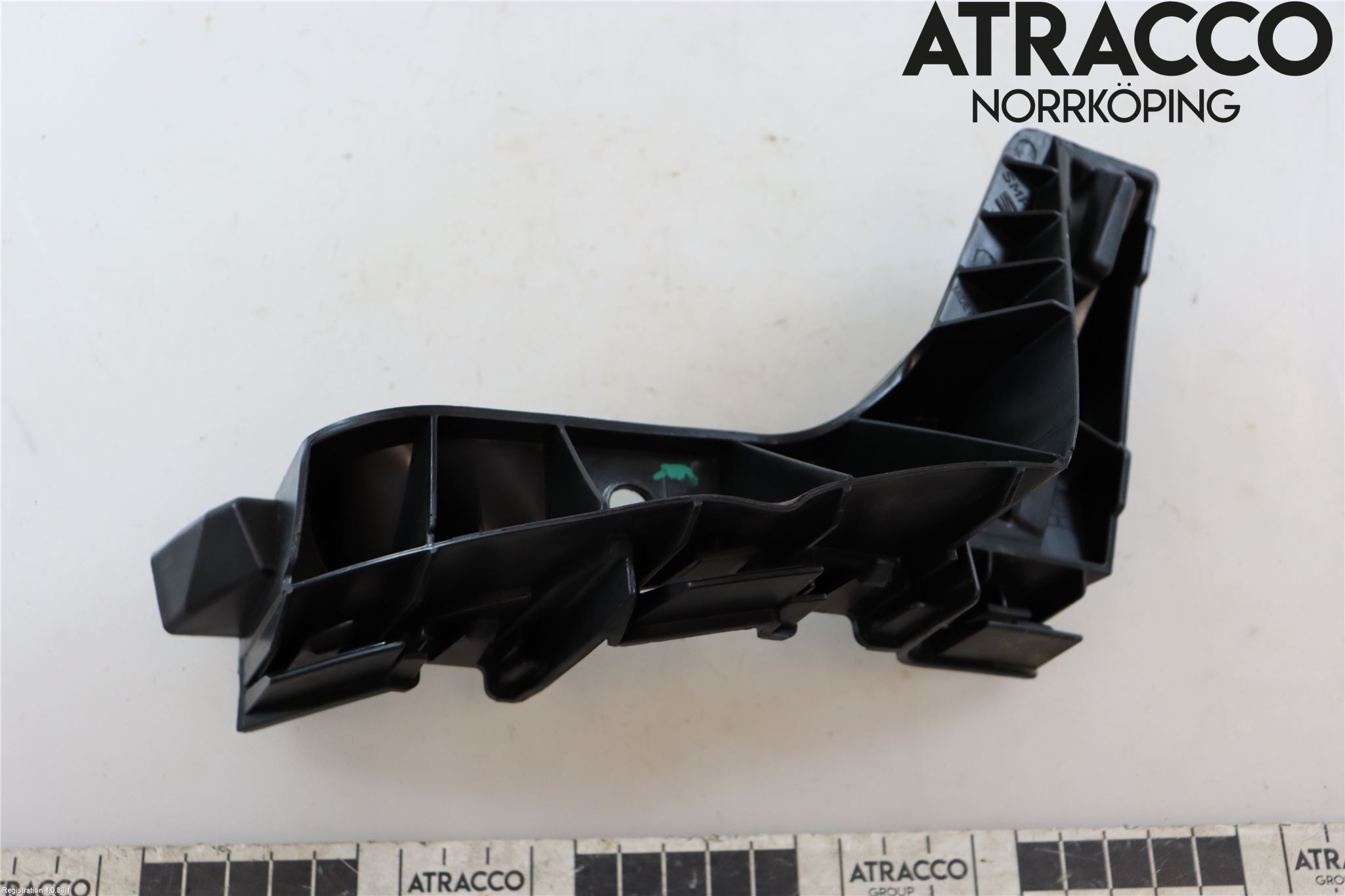 Seat ARONA Stötfångarfäste Bak Hö